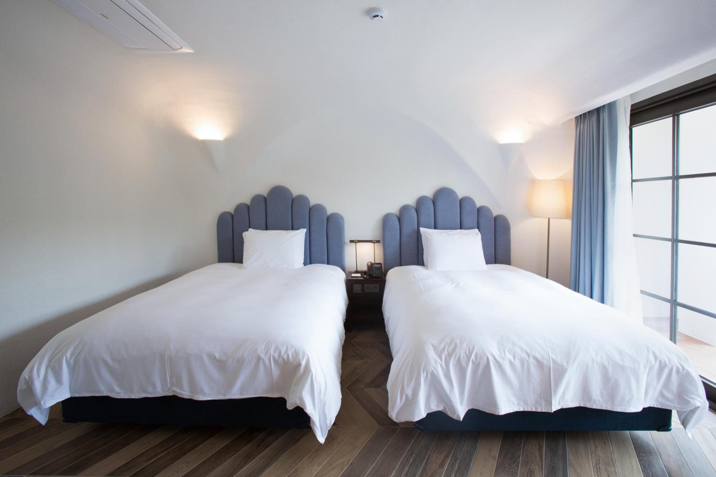 Corner Suite Room photo 3