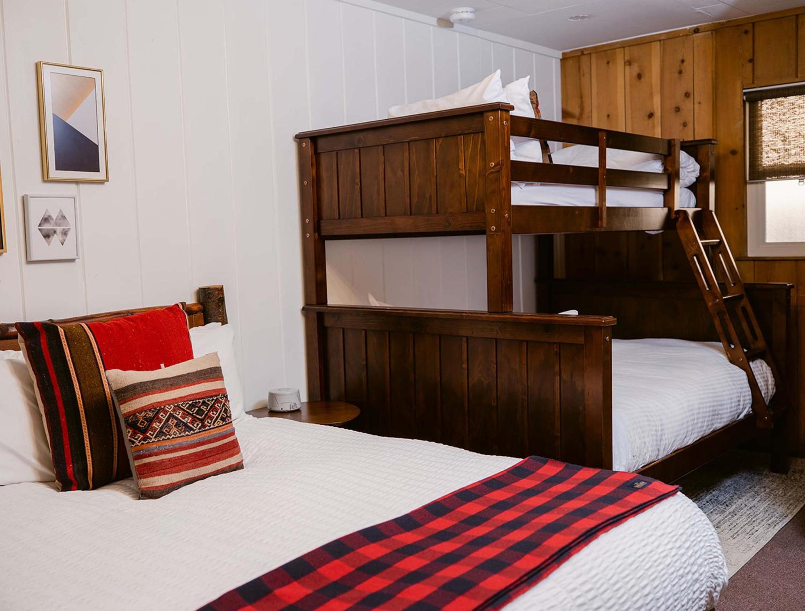 Family Motel Room photo 1