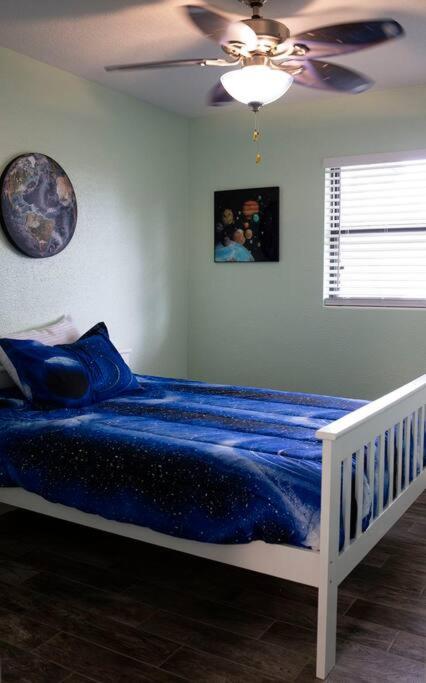 Three-Bedroom House photo 1