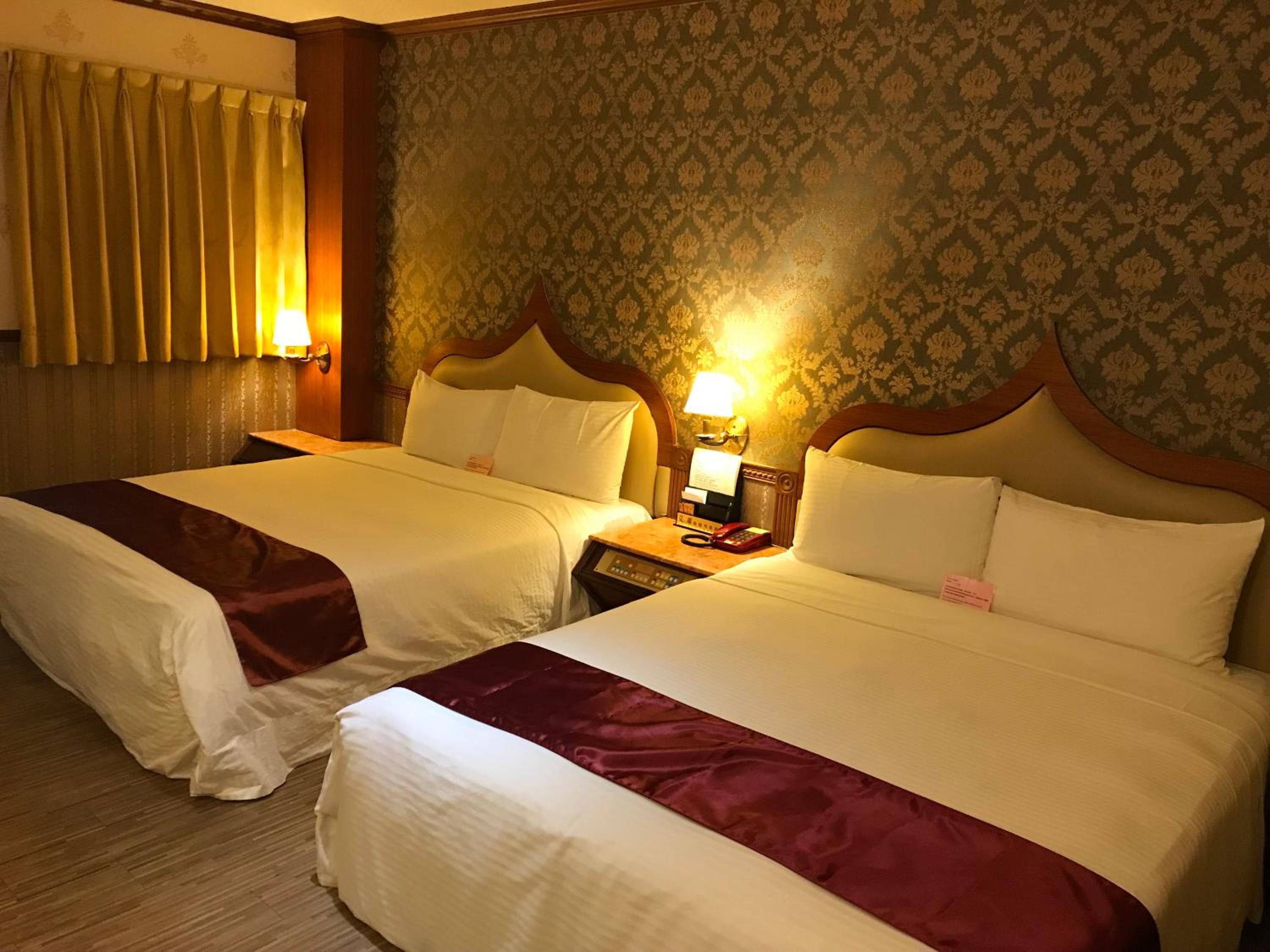 Standard Quadruple Room
