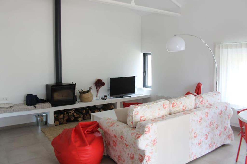 Two-Bedroom Apartment photo 2