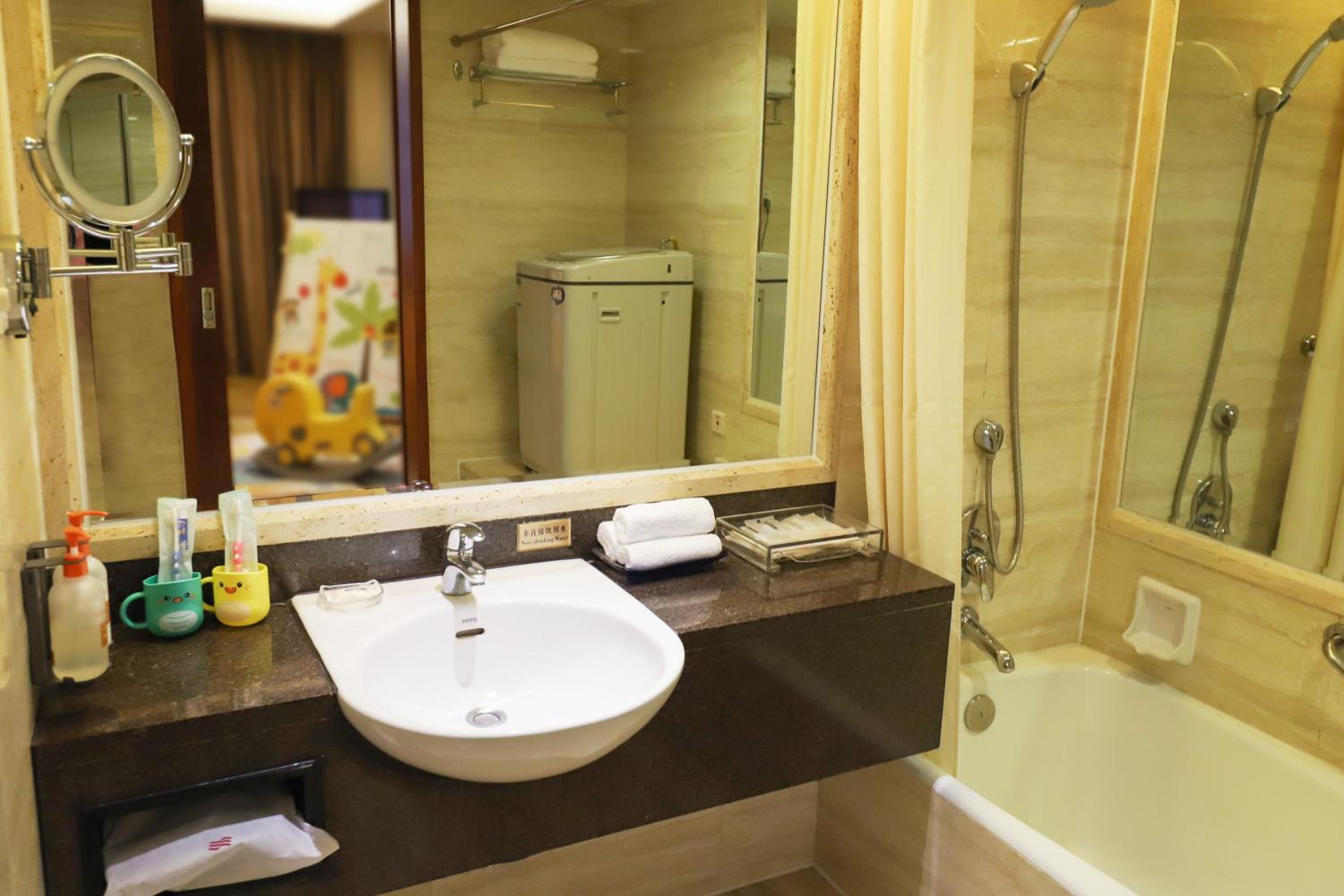 Executive Suite - Non-Smoking photo 2
