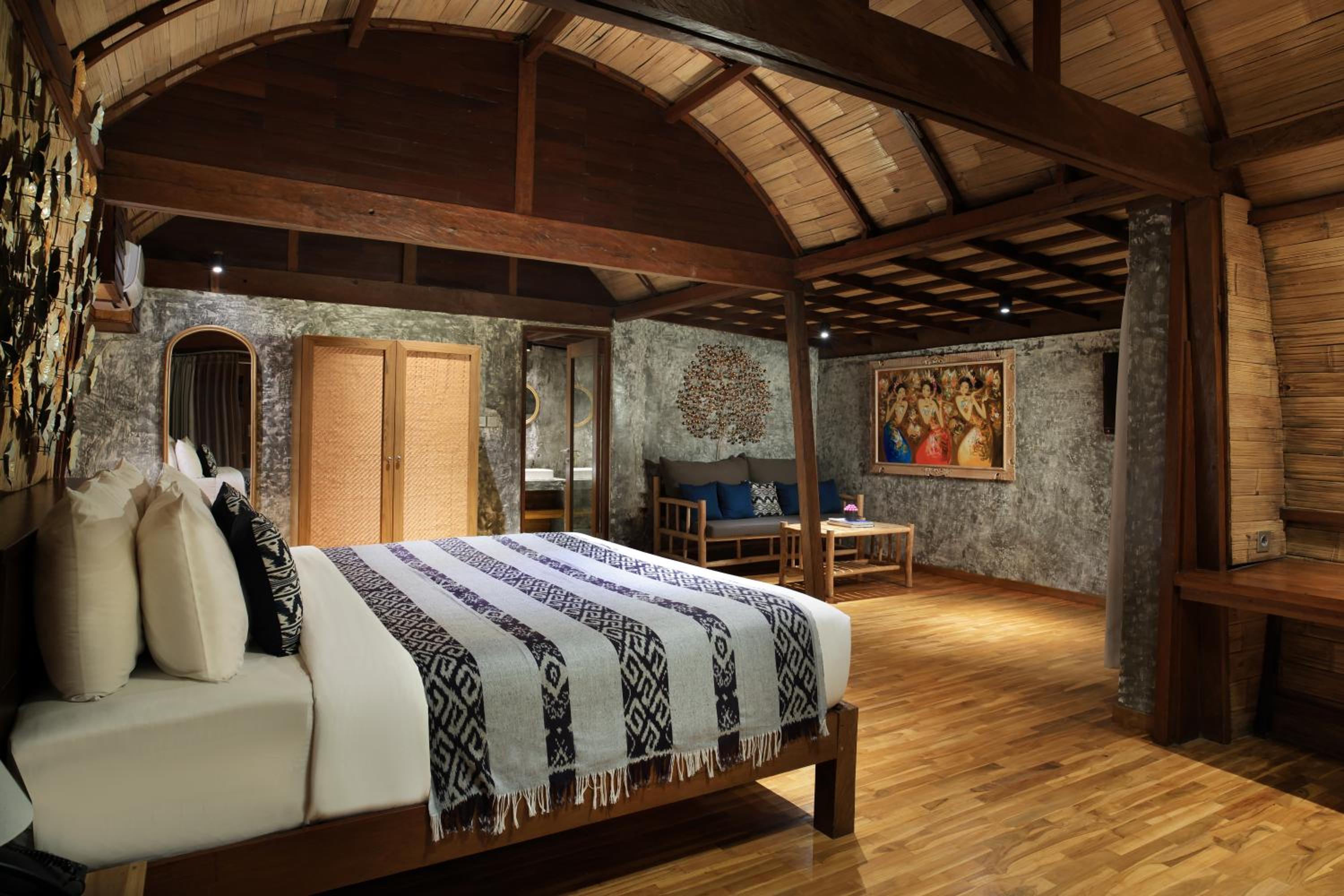 Suite - Photo 10