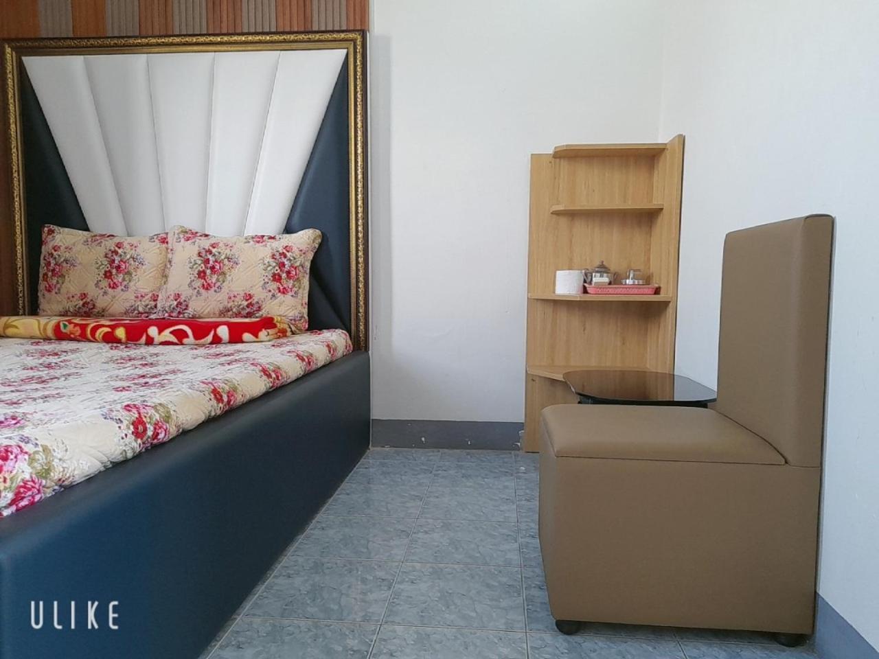 Double Room - Photo 15