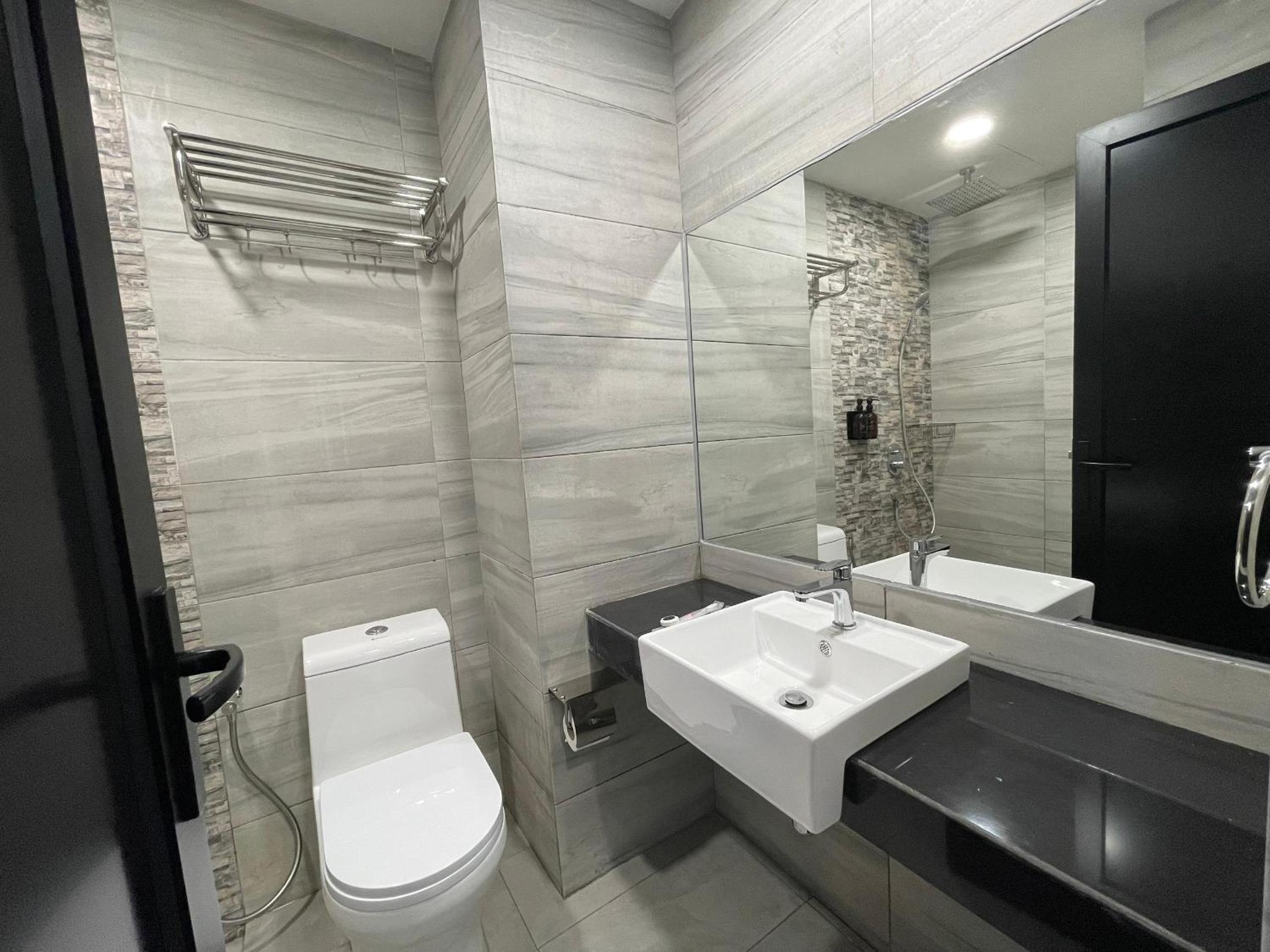Deluxe Triple Room - Photo 5