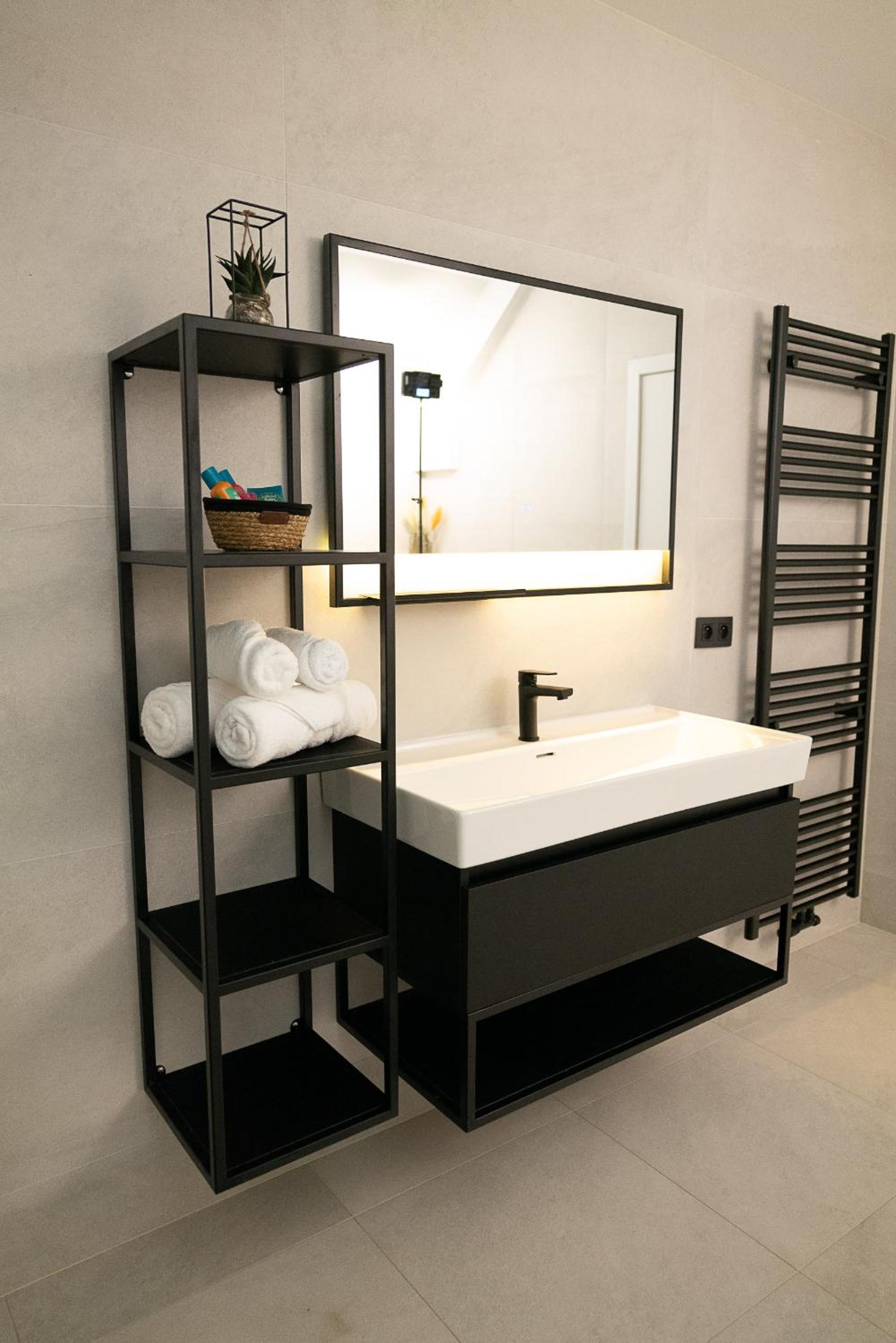 Superior Double or Twin Room with Garden View photo 3