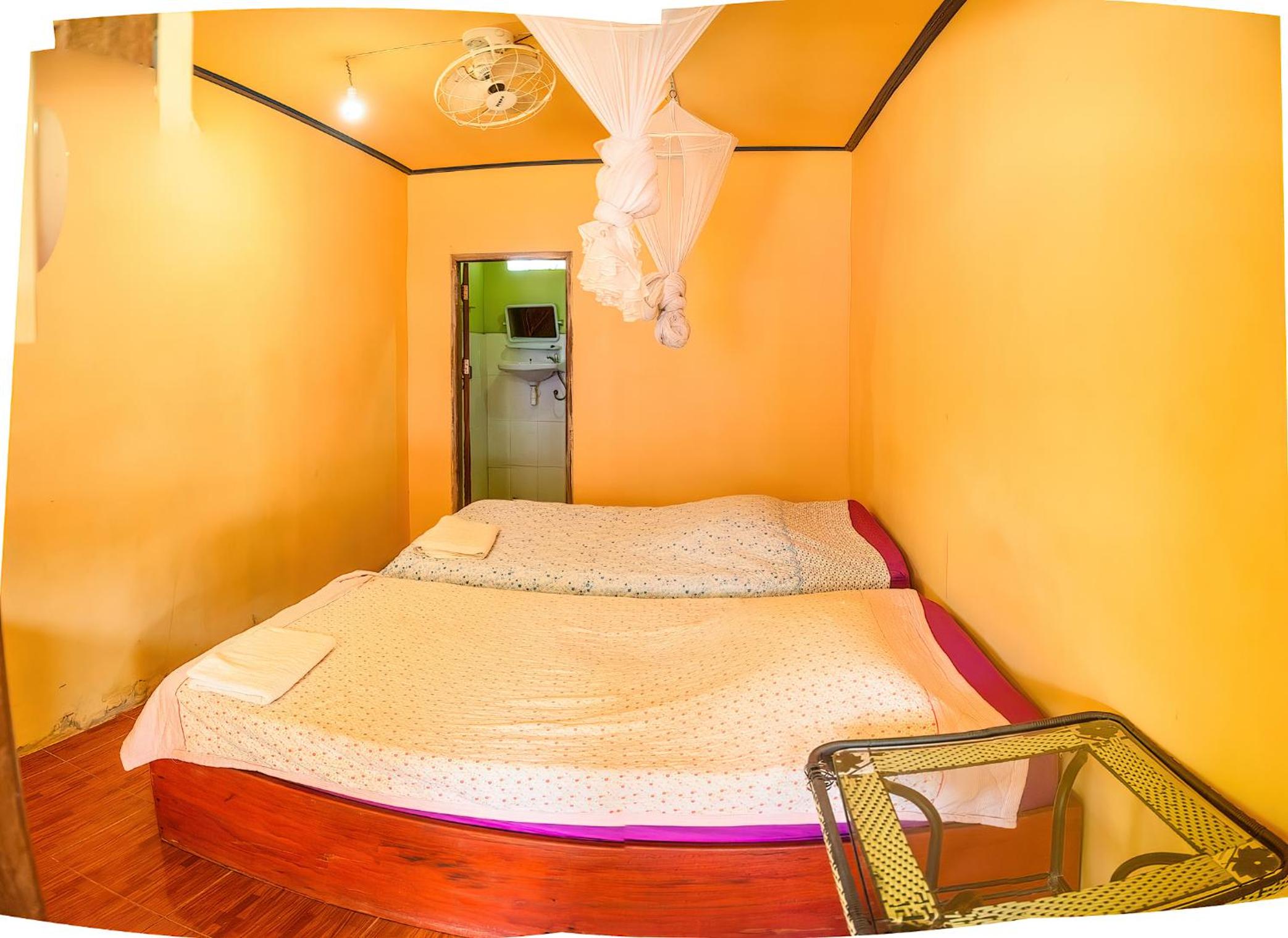 Double or Twin Room with View photo 3