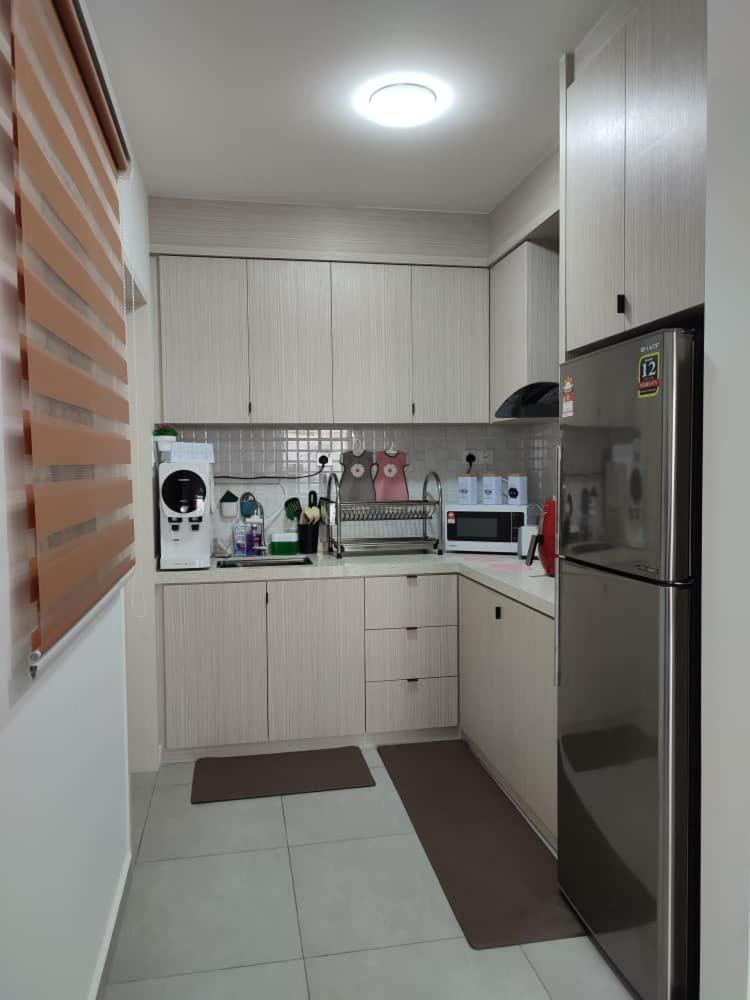 Three-Bedroom Apartment photo 3