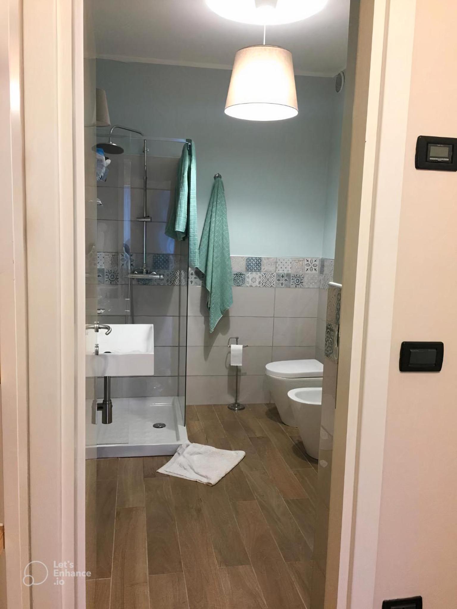 Comfort Triple Room with Shower - Photo 5
