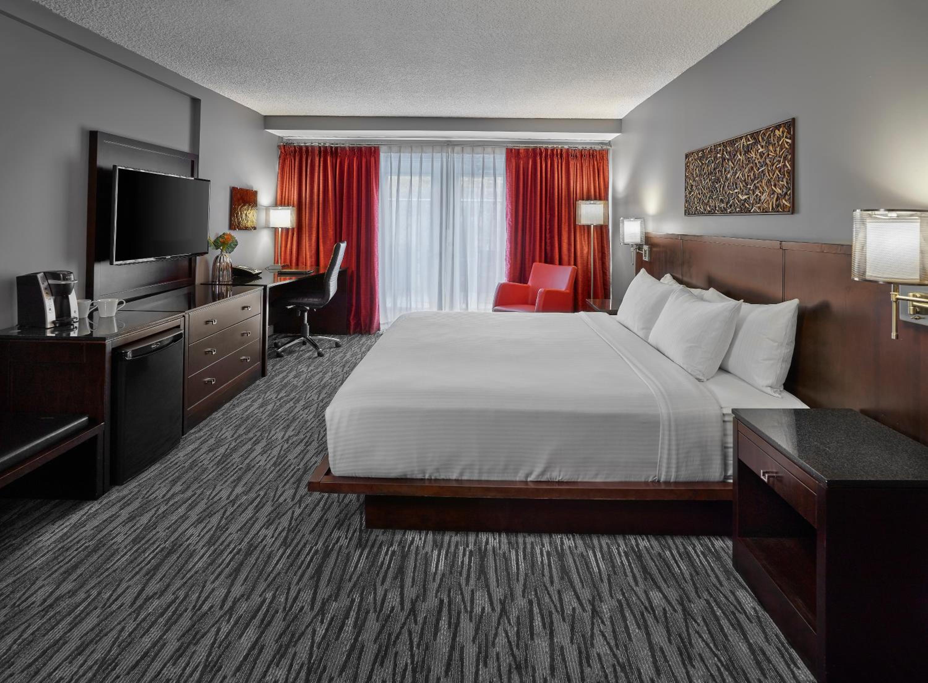 Superior King Room - Photo 1