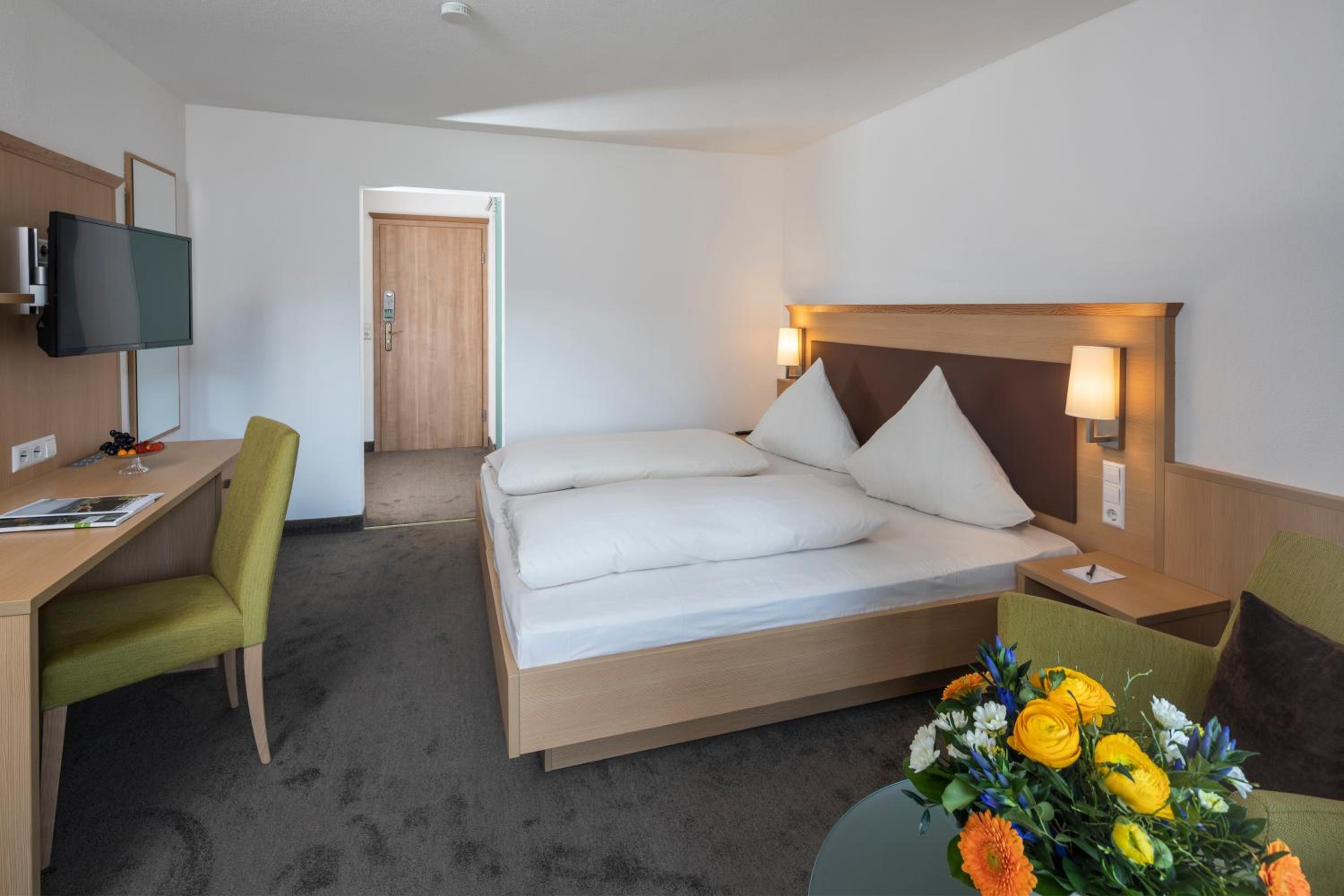 Double Room - Photo 2