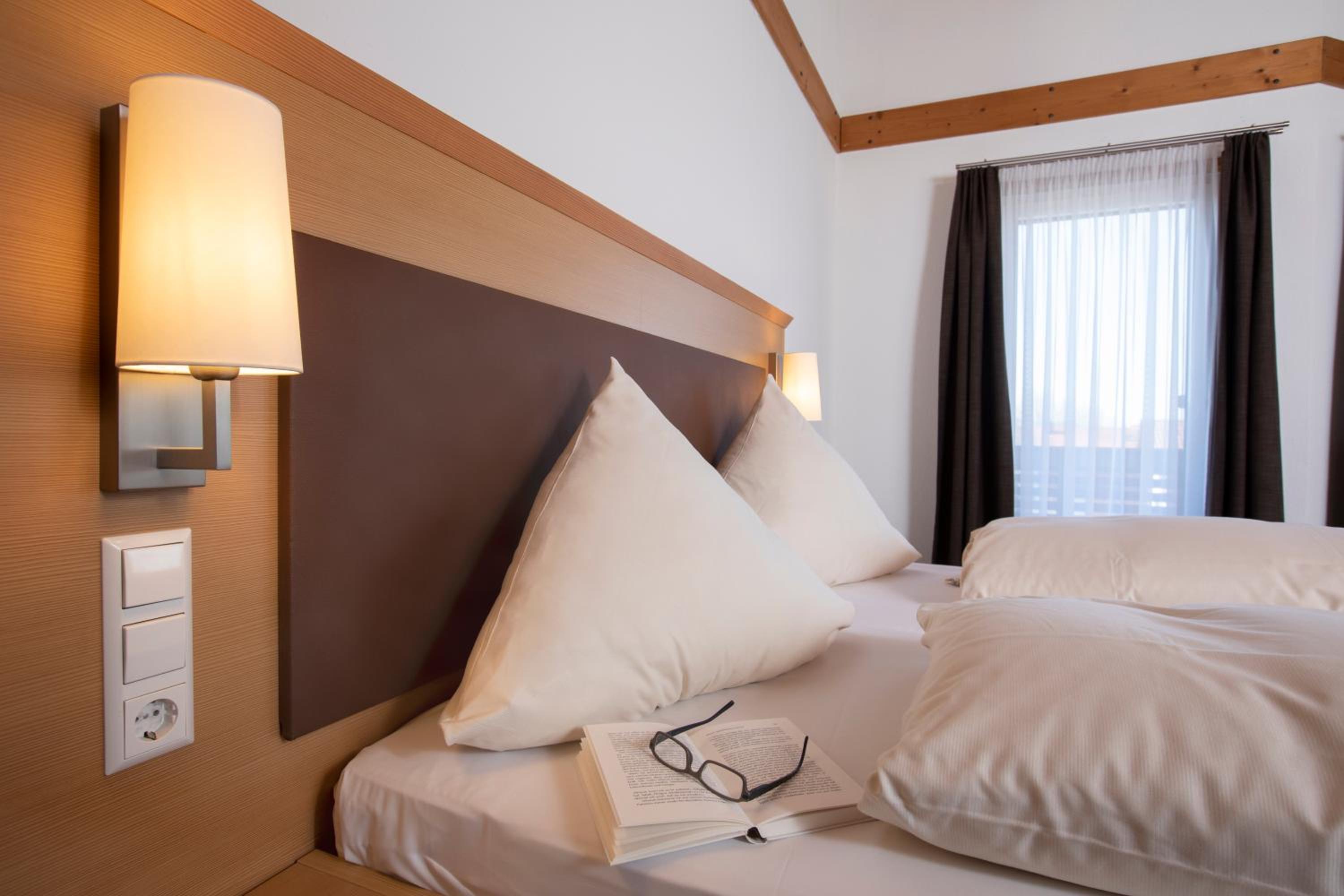 Double Room - Photo 7