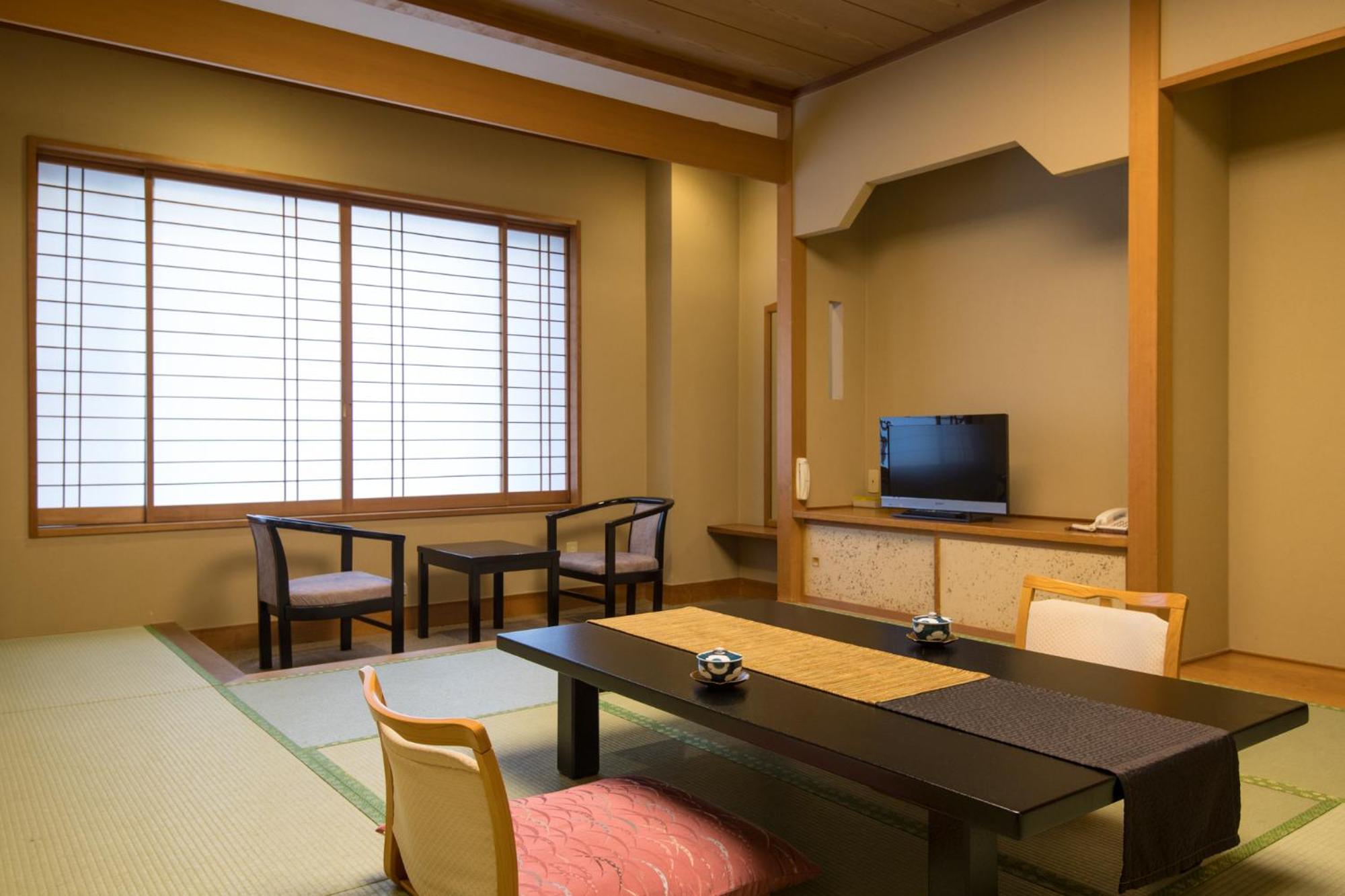 Japanese-Style Room - Photo 1