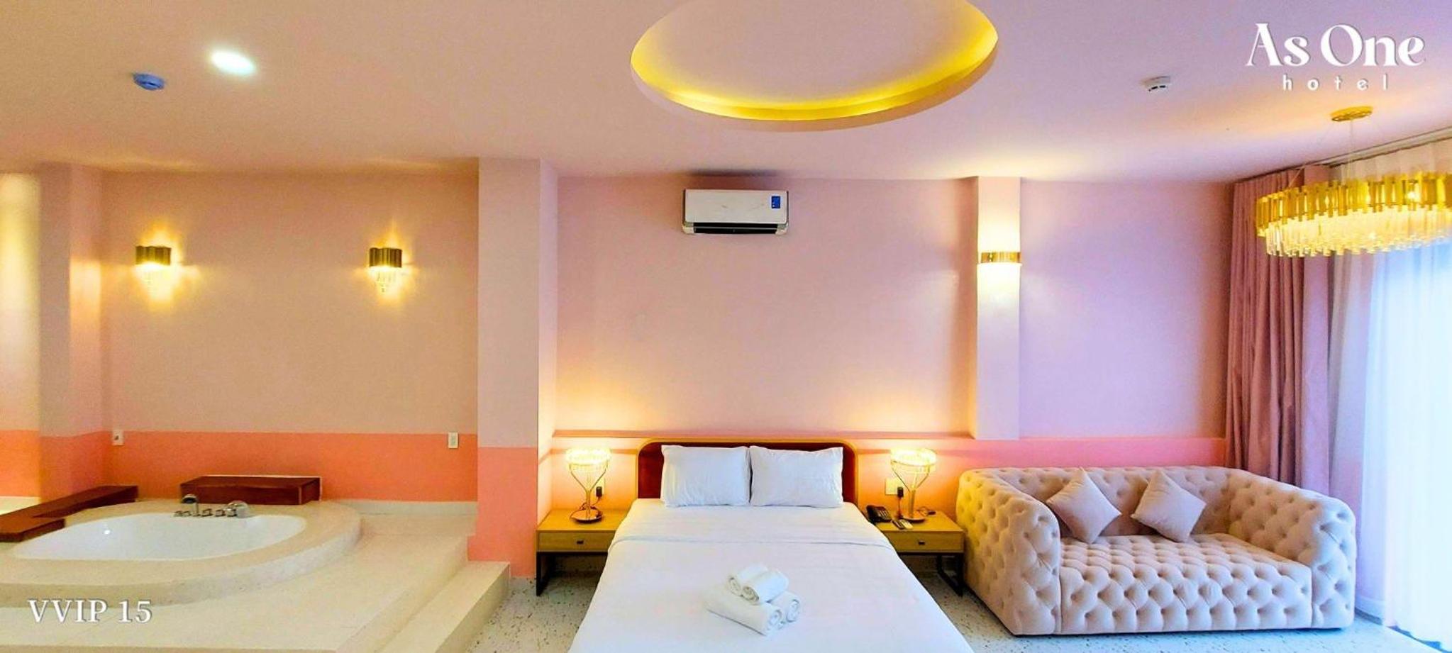Queen Room with Spa Bath photo 1