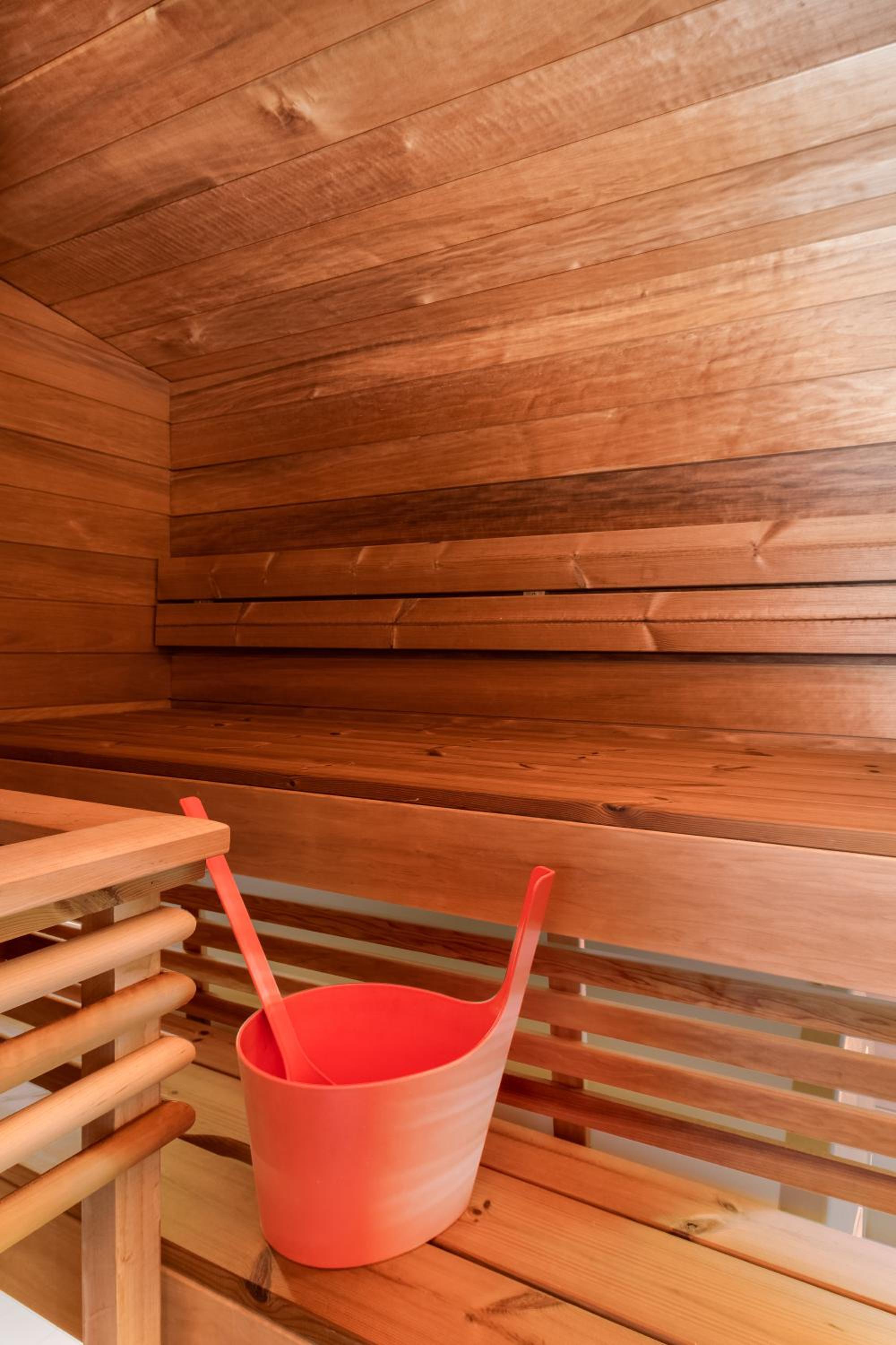 Two-Bedroom House with Sauna - Photo 11