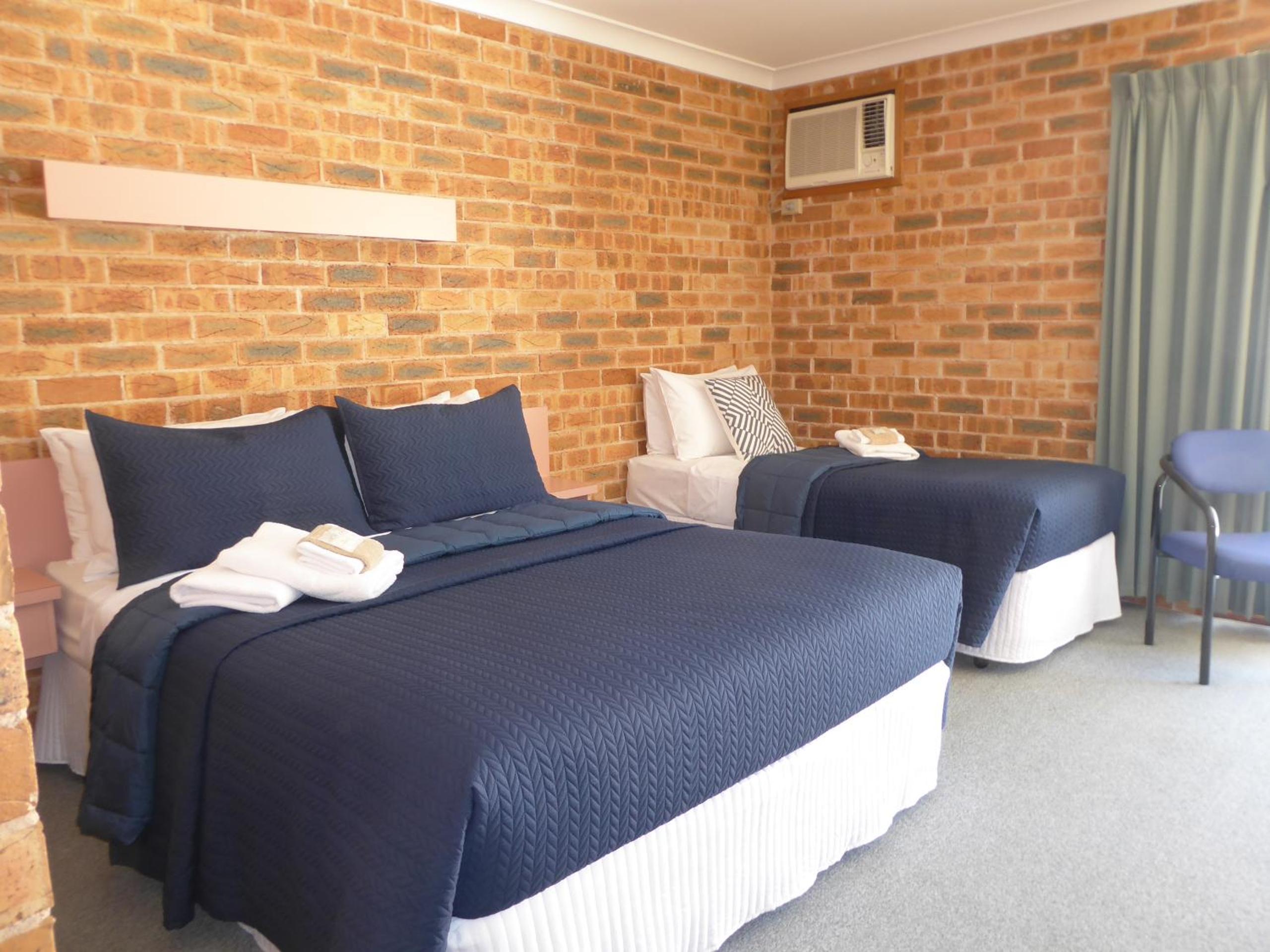 Deluxe Twin Room photo 2