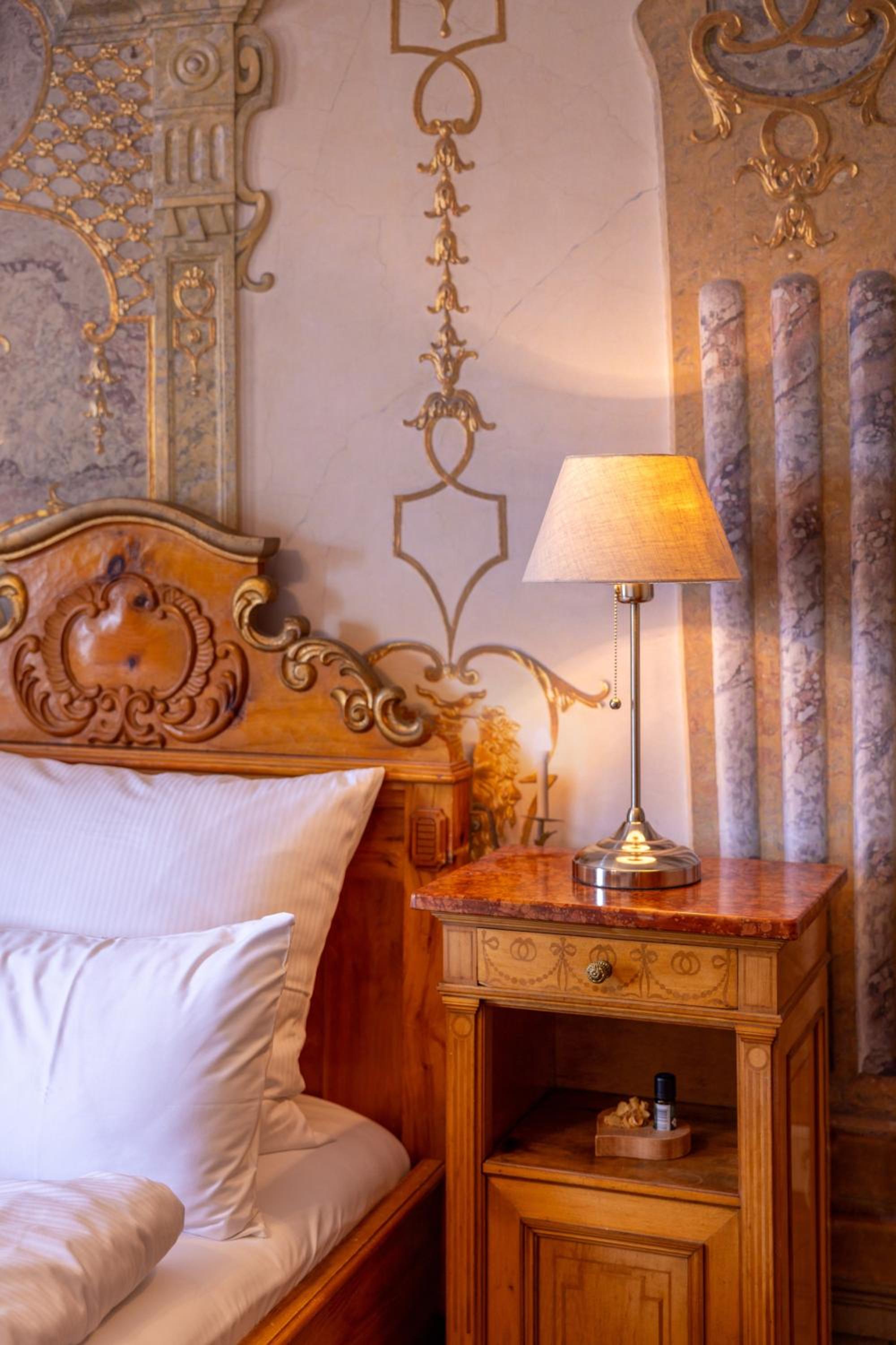 Double Room - Photo 7