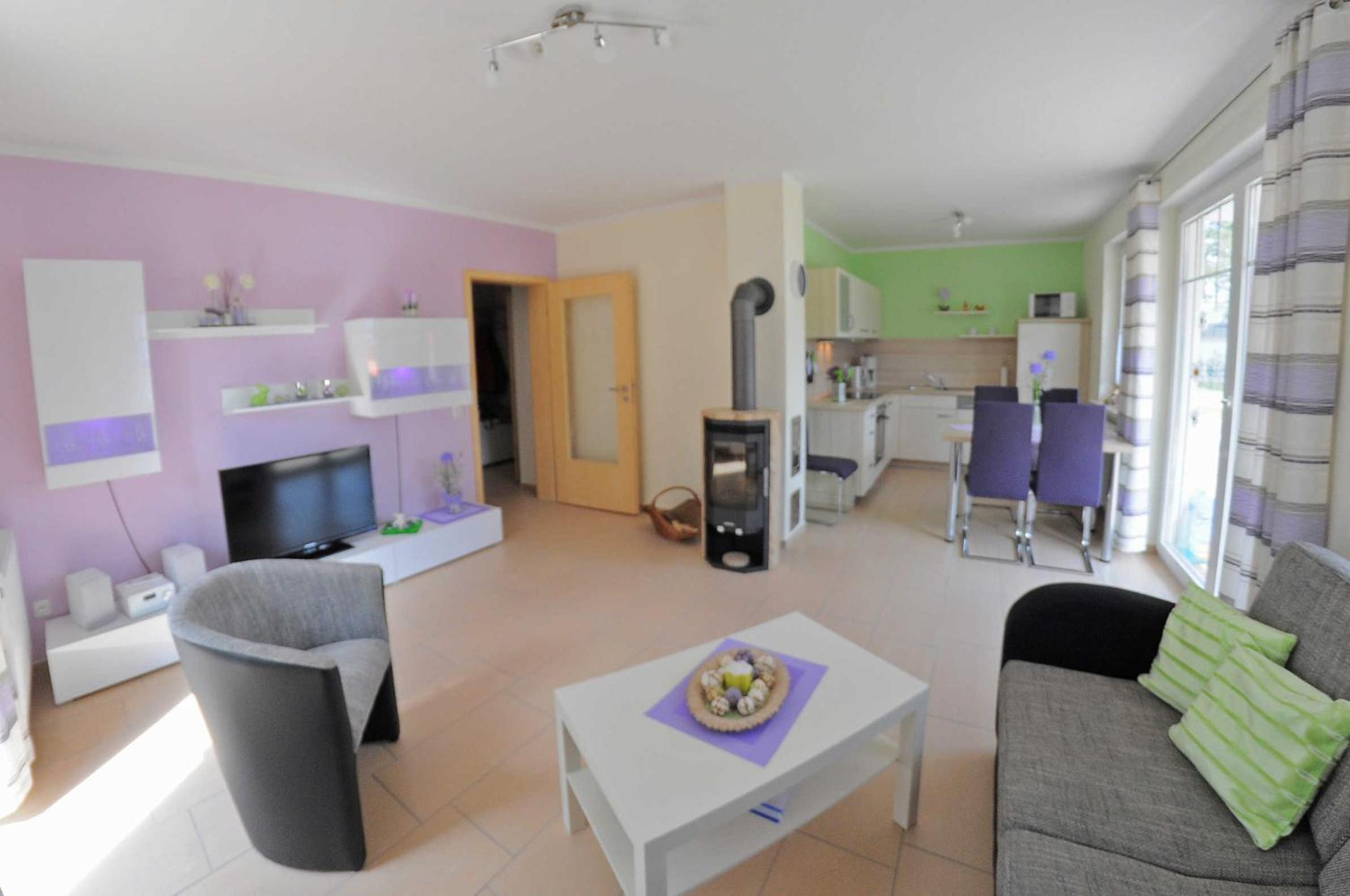 Two-Bedroom Apartment with Balcony and Terrace photo 1