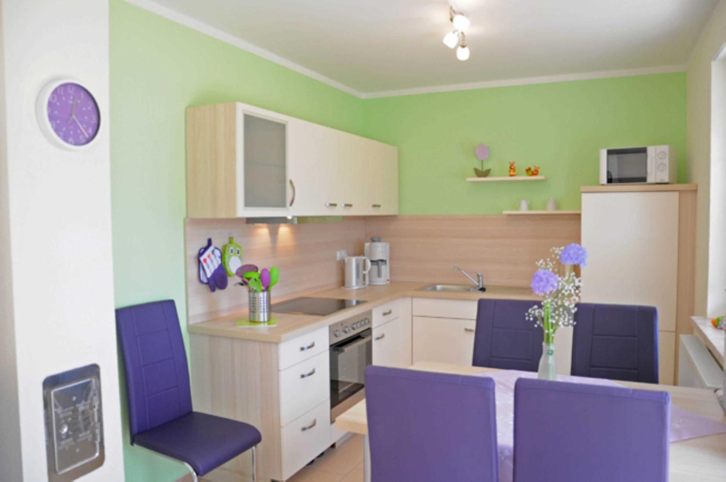 Two-Bedroom Apartment with Balcony and Terrace photo 2