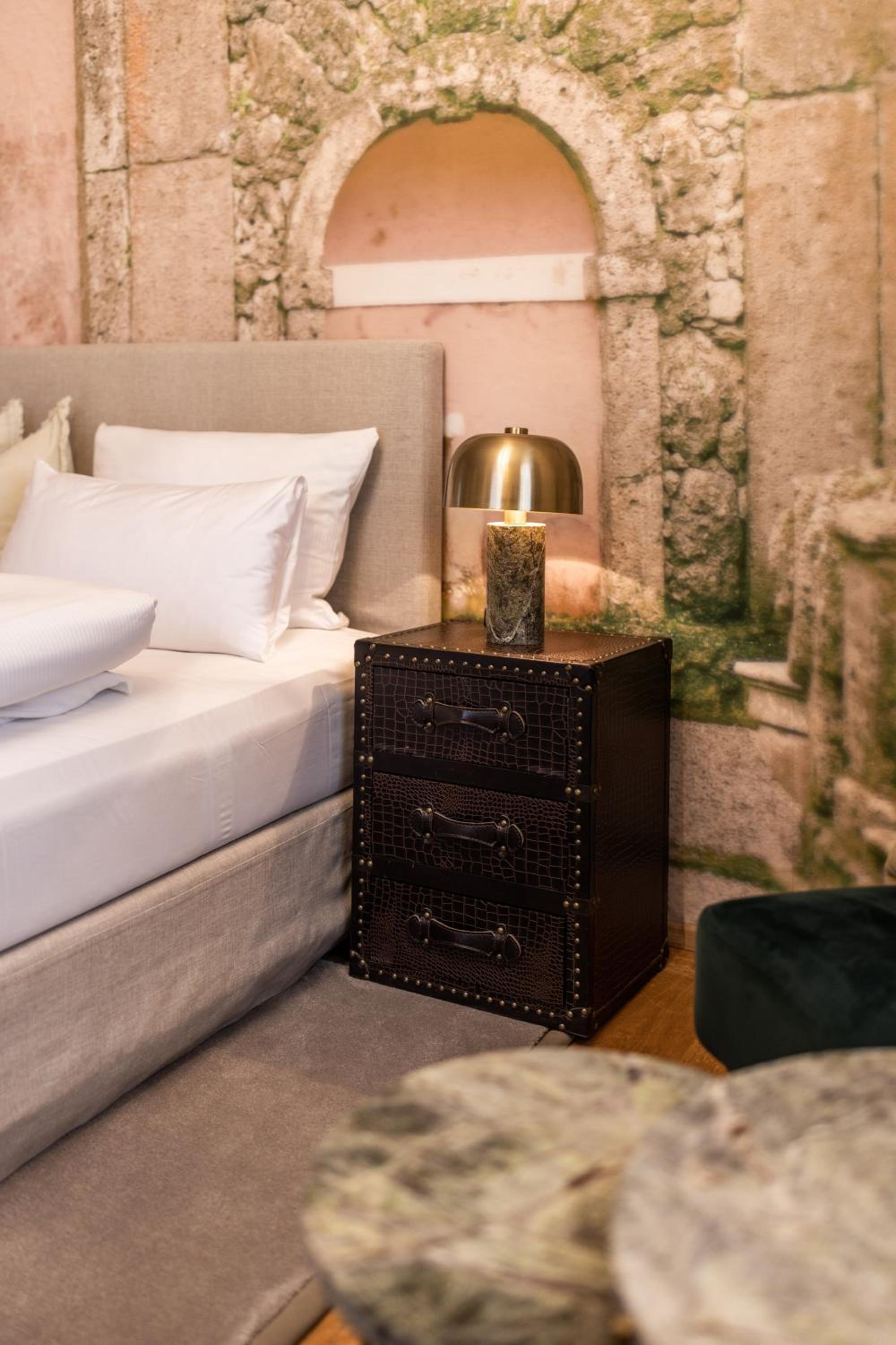 Junior Suite - Photo 16