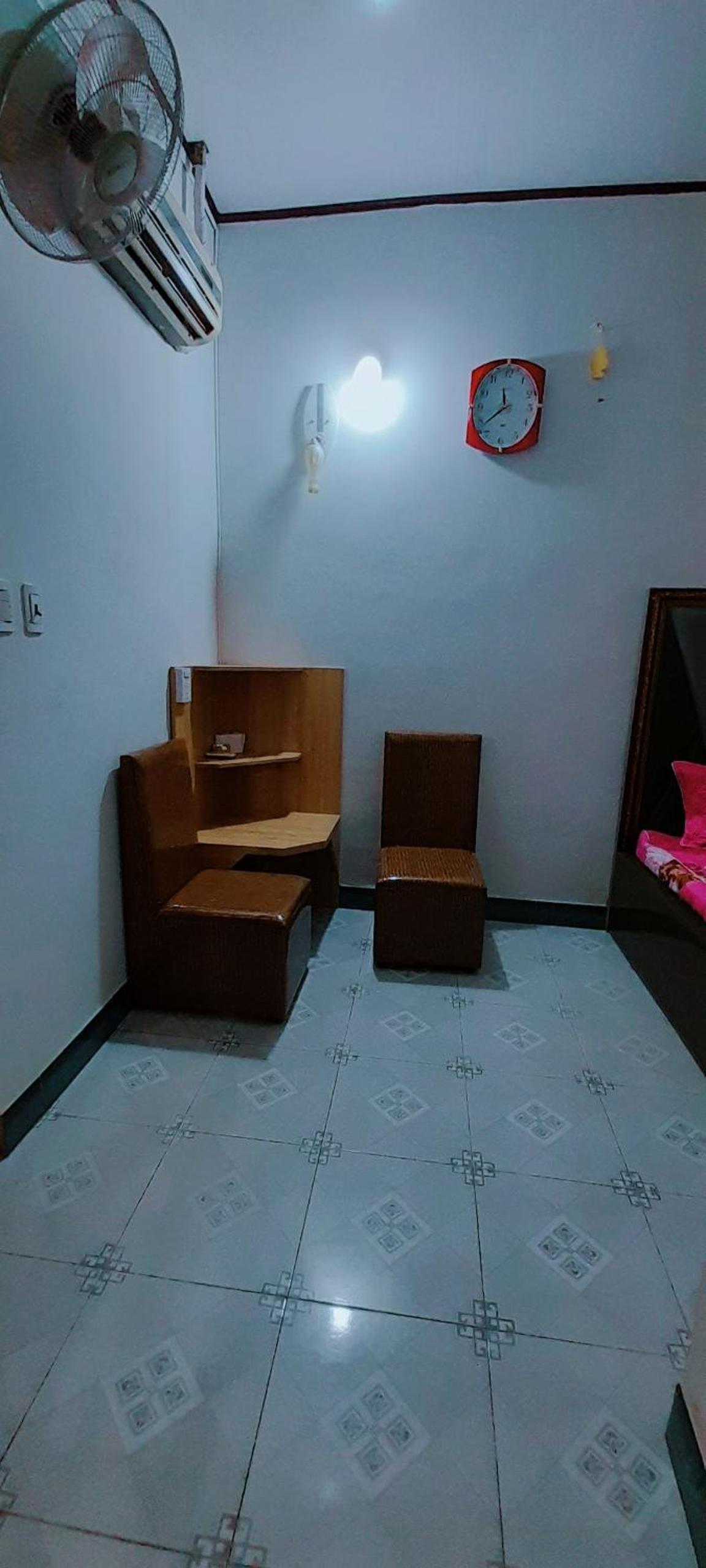Double Room - Photo 14