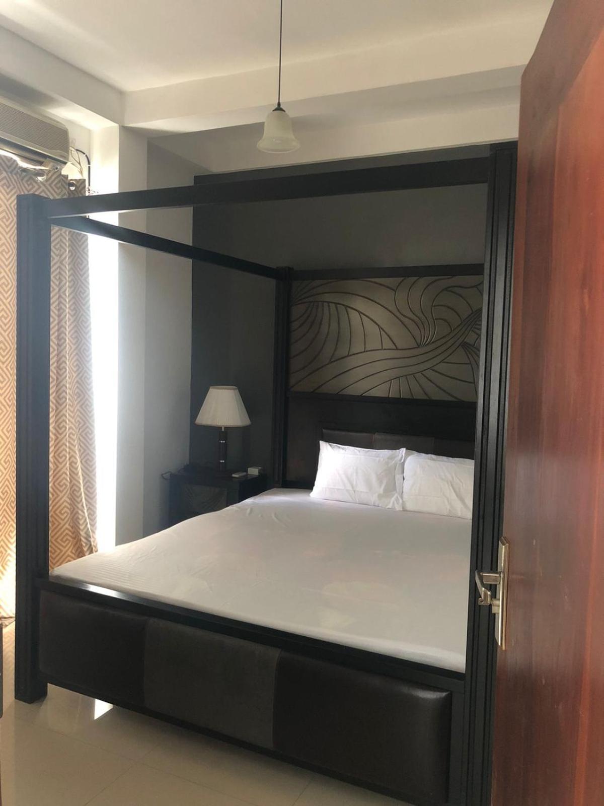Double Room With Private Bathroom photo 1