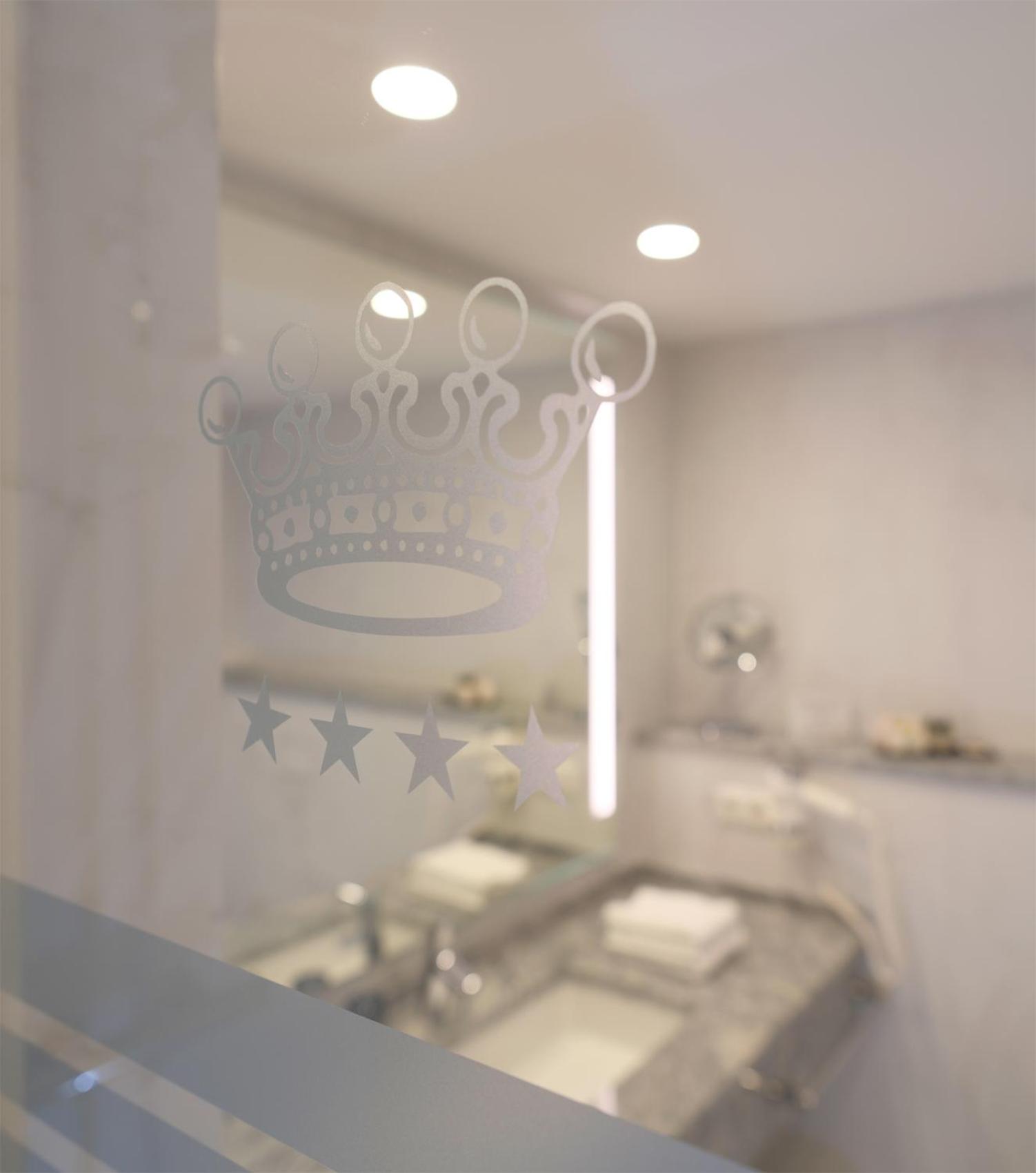 Deluxe Junior Suite photo 3