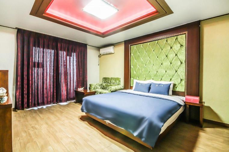 Deluxe Double Room photo 2