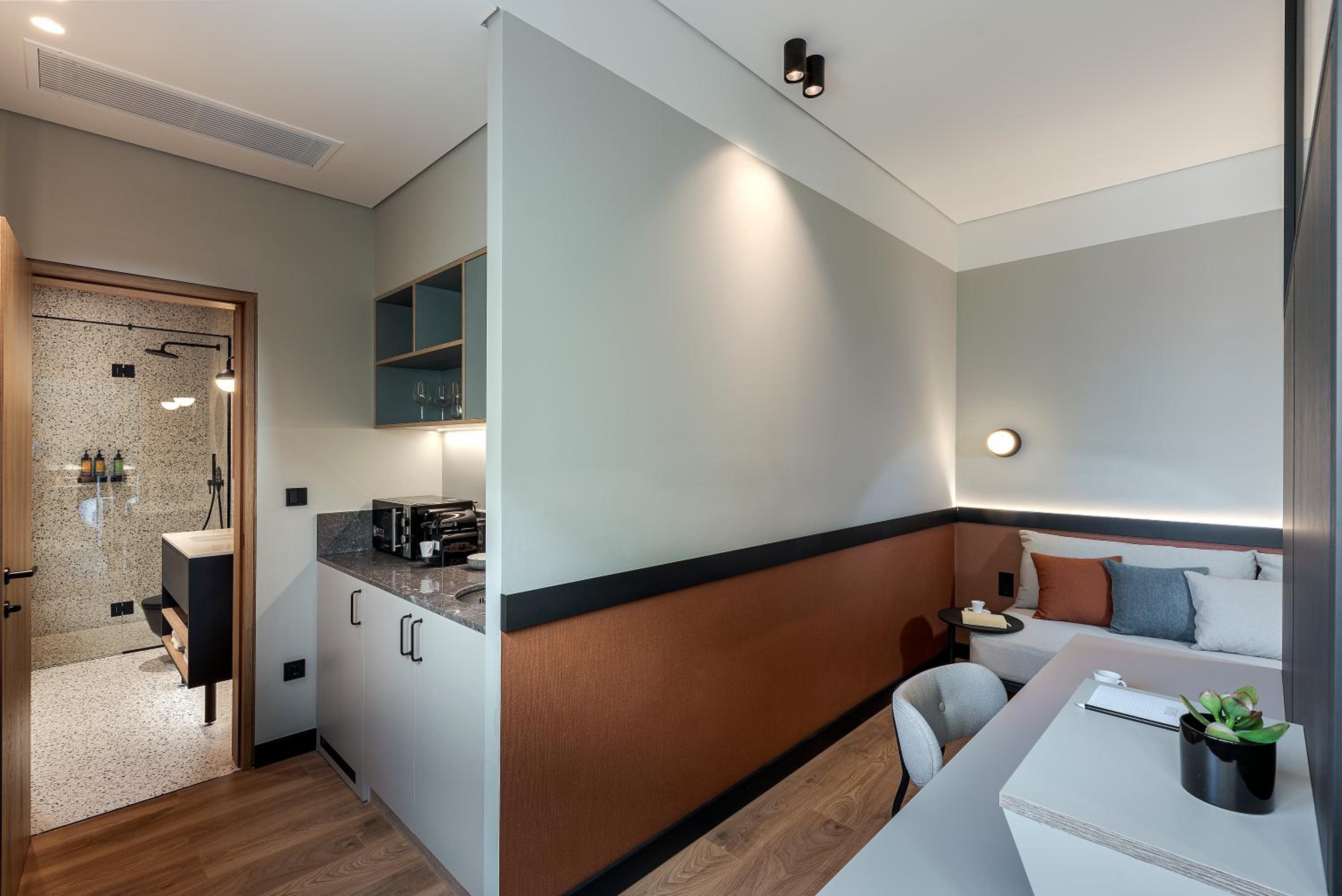 Superior Triple Room - Photo 2