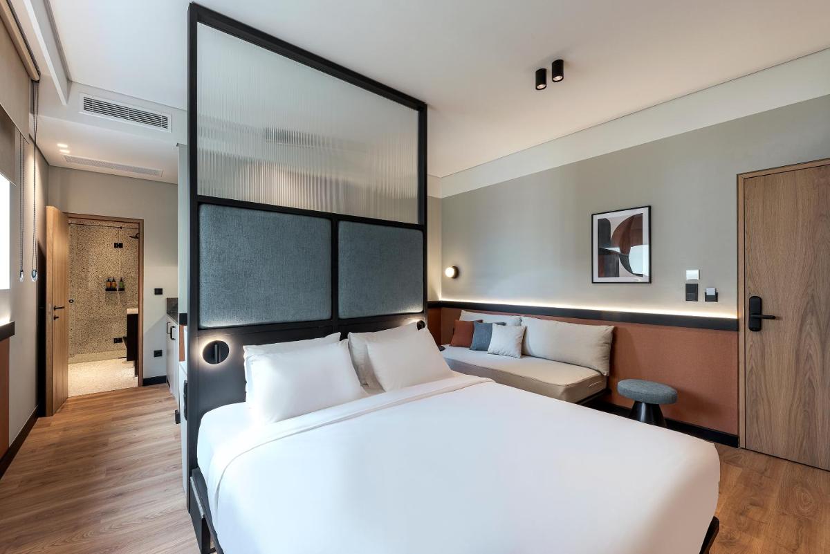 Superior Triple Room - Photo 8