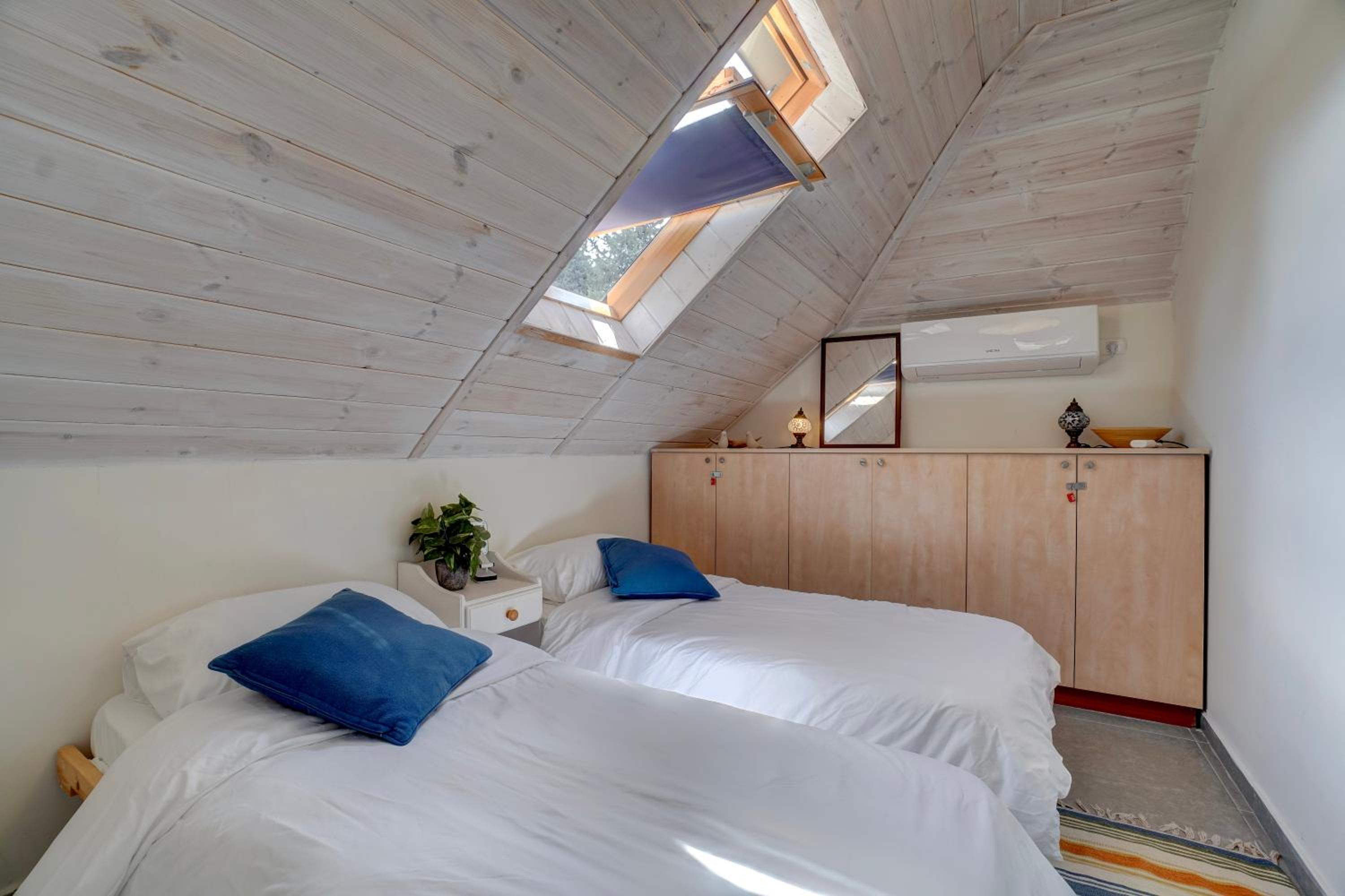Two-Bedroom Apartment - Photo 20