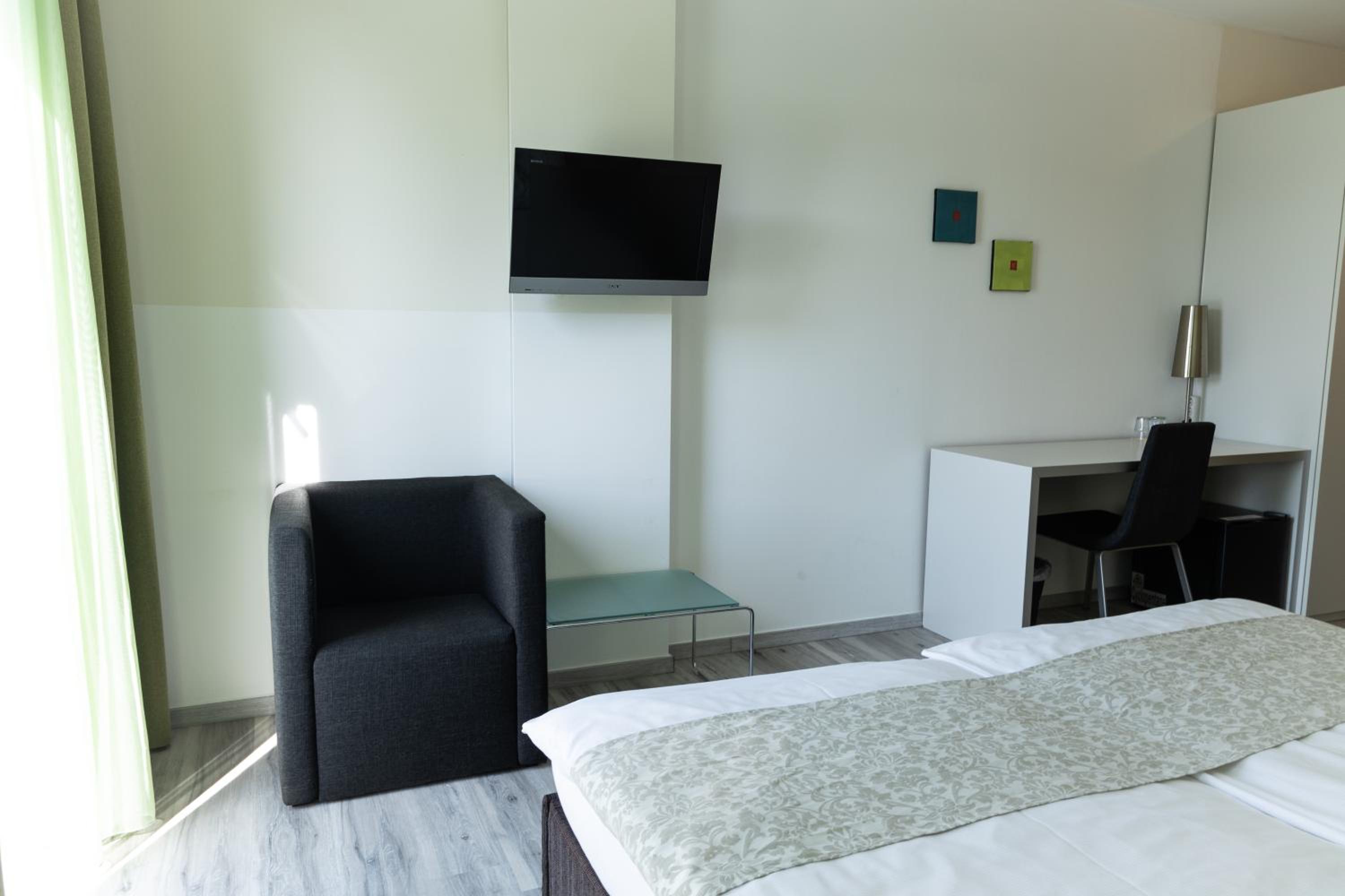 Double Room with Balcony photo 2