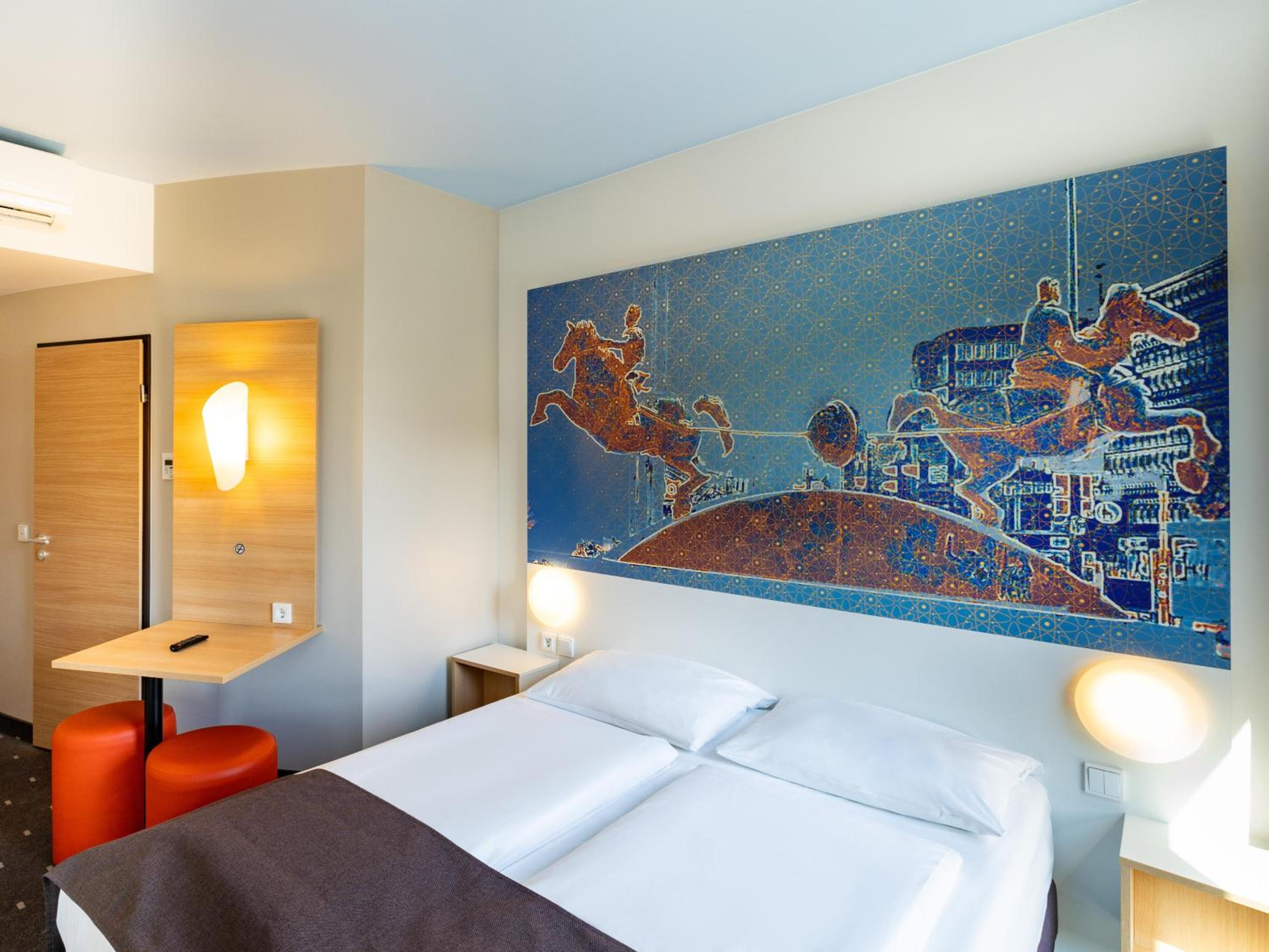 Double Room - Photo 5