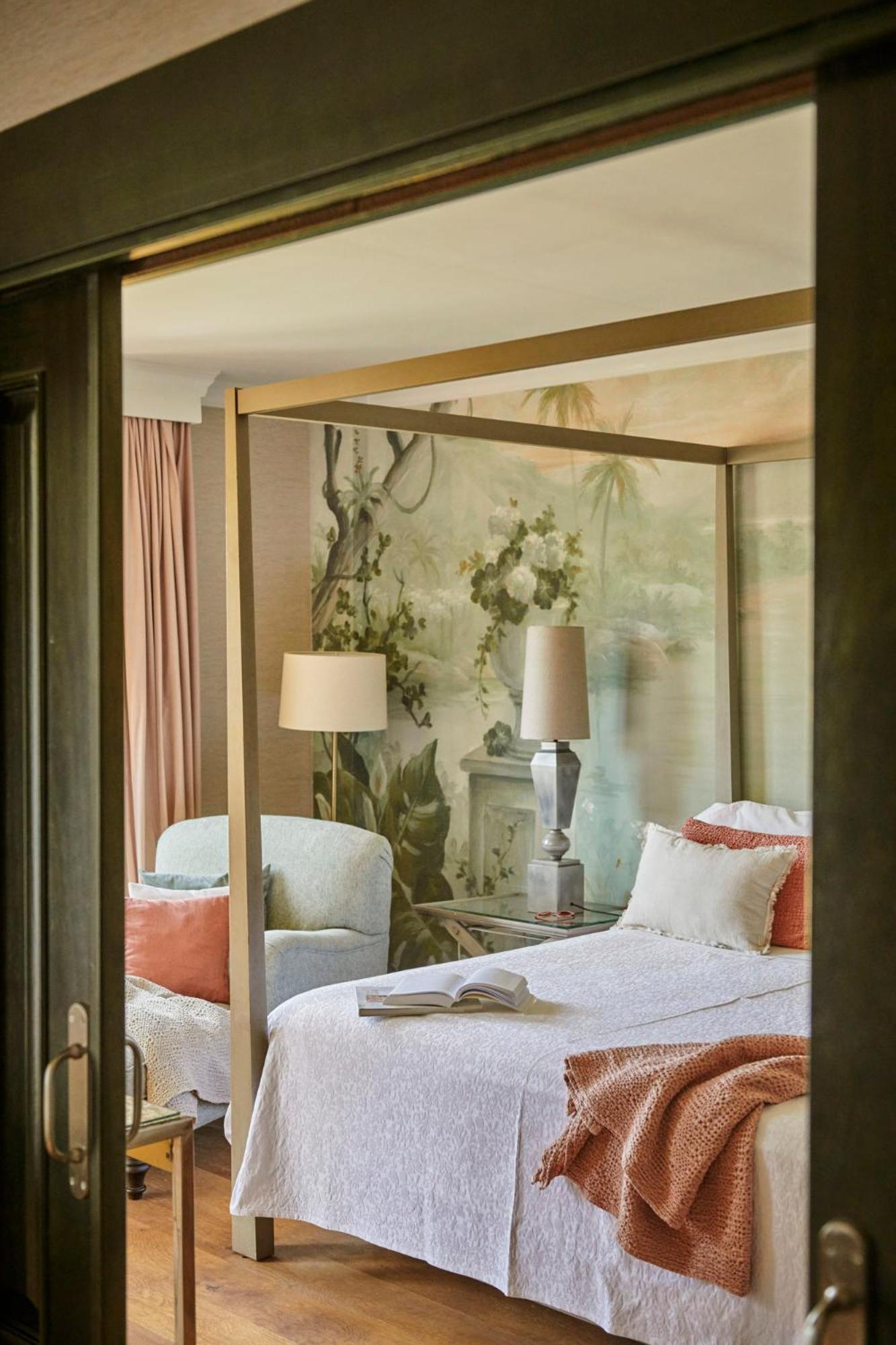Junior Suite (3 Adults) - Photo 6