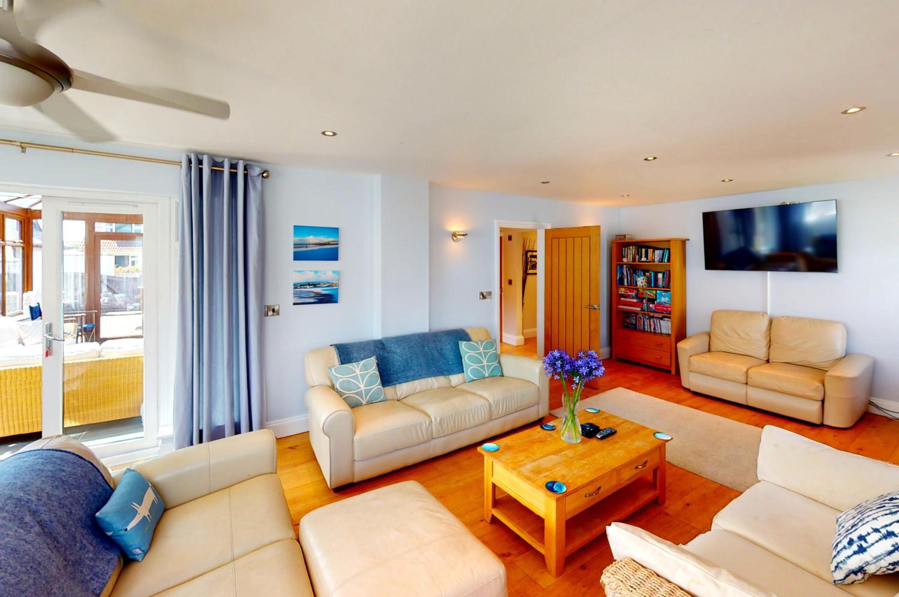 Vacation Home photo 3