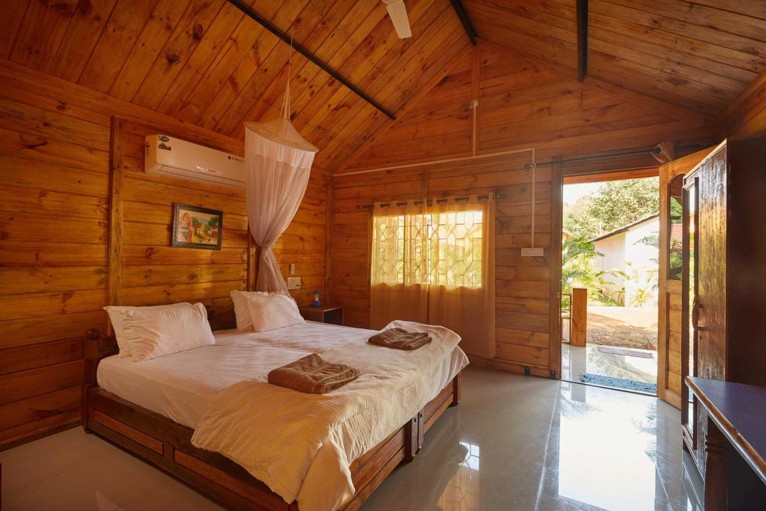 Cottage with Garden View photo 1
