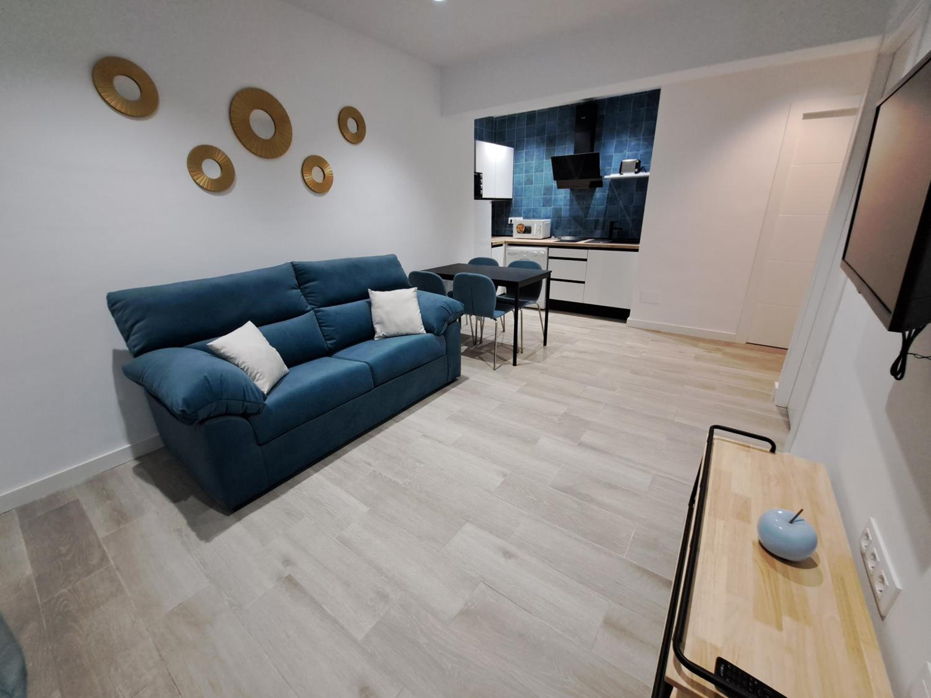 One-Bedroom Apartment