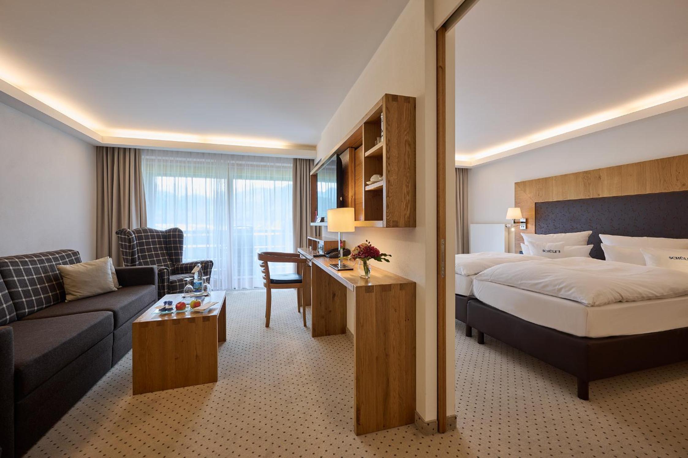 Deluxe Suite
