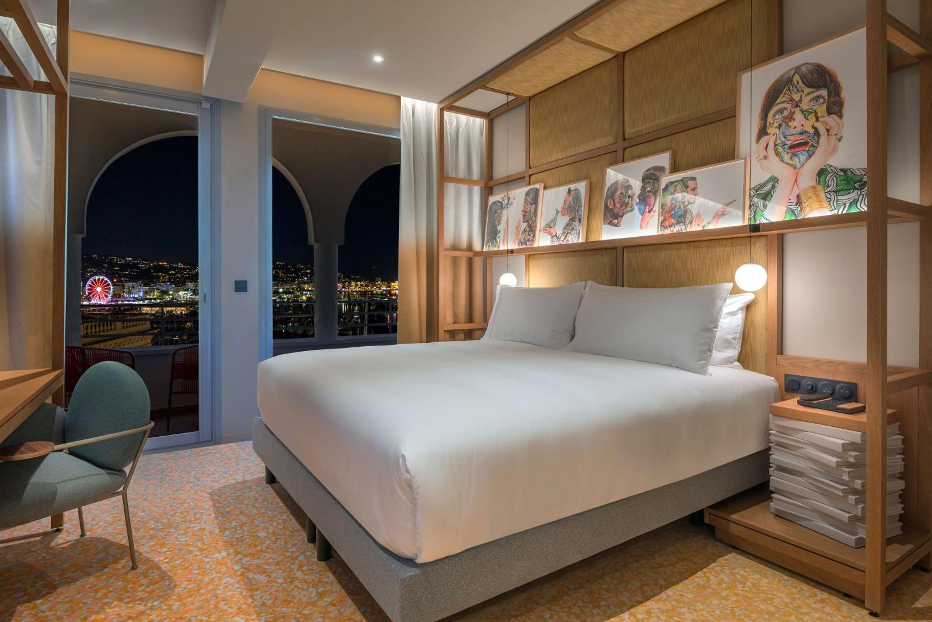 Junior King Suite with Sea View - Photo 12