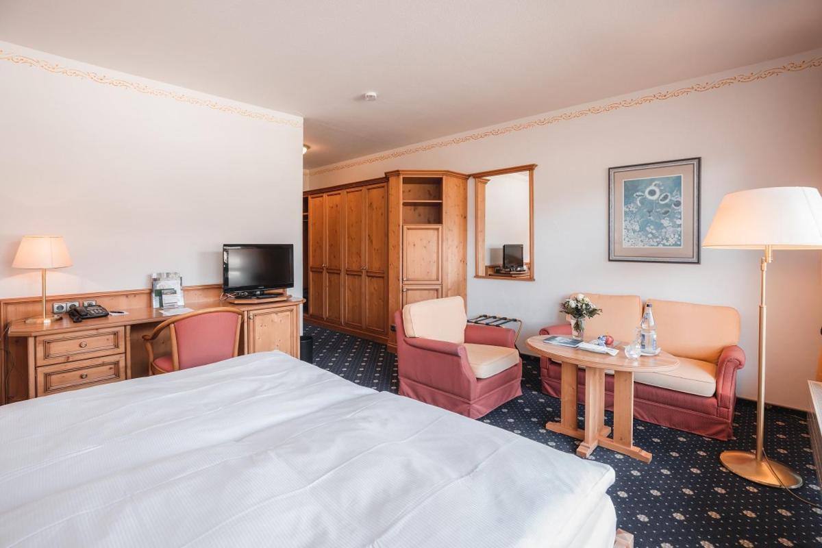 Large Double Room