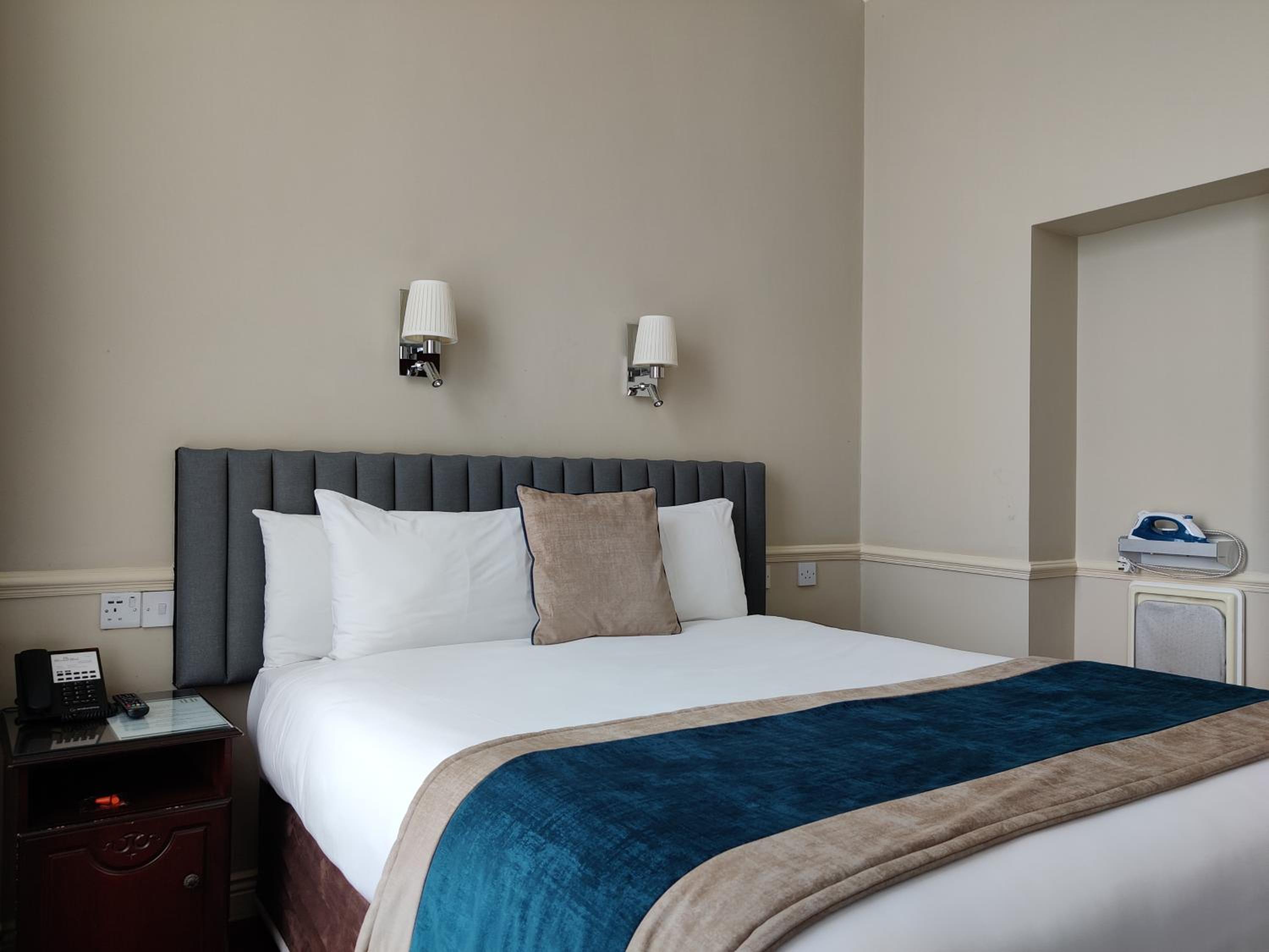Double Room (Maximum Occupancy: 2 People) photo 3