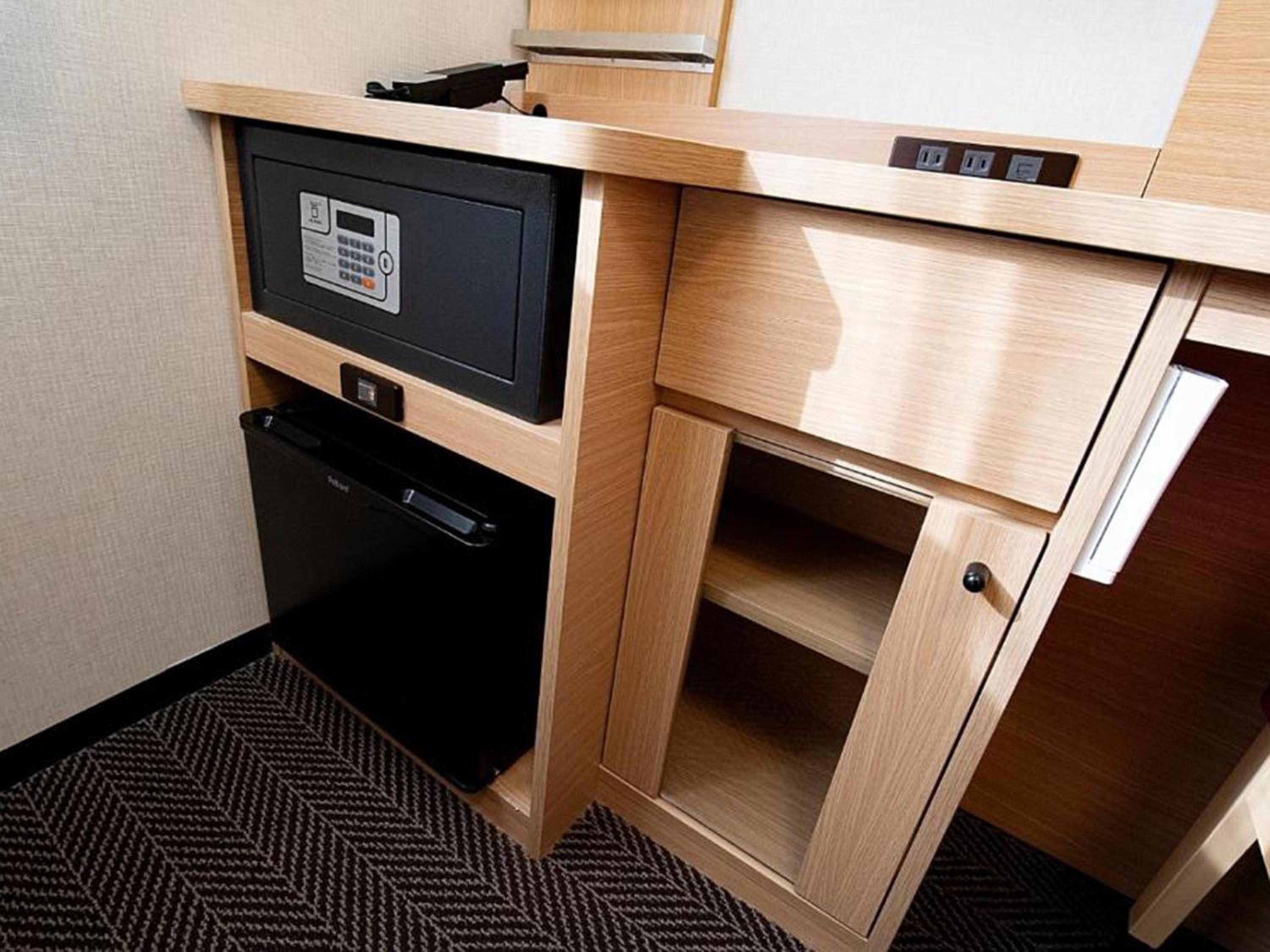 Room Selected At Check-In (No Choice Of Bed Preference) - 3 Nights Minimum Stay And 1 Night Free photo 3