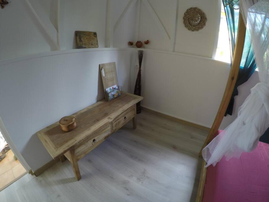 One-Bedroom House photo 1