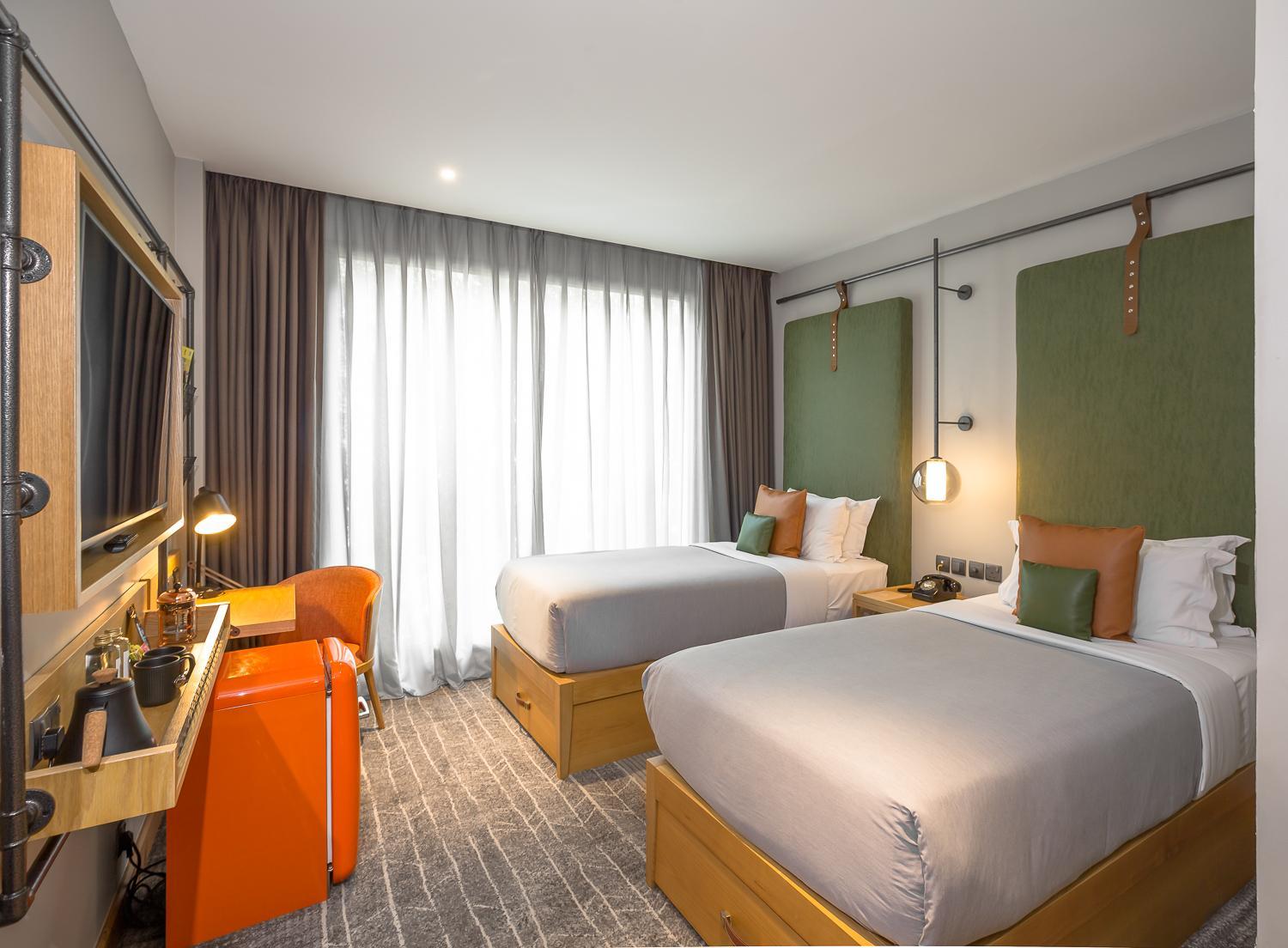 Standard Twin Room - Photo 1