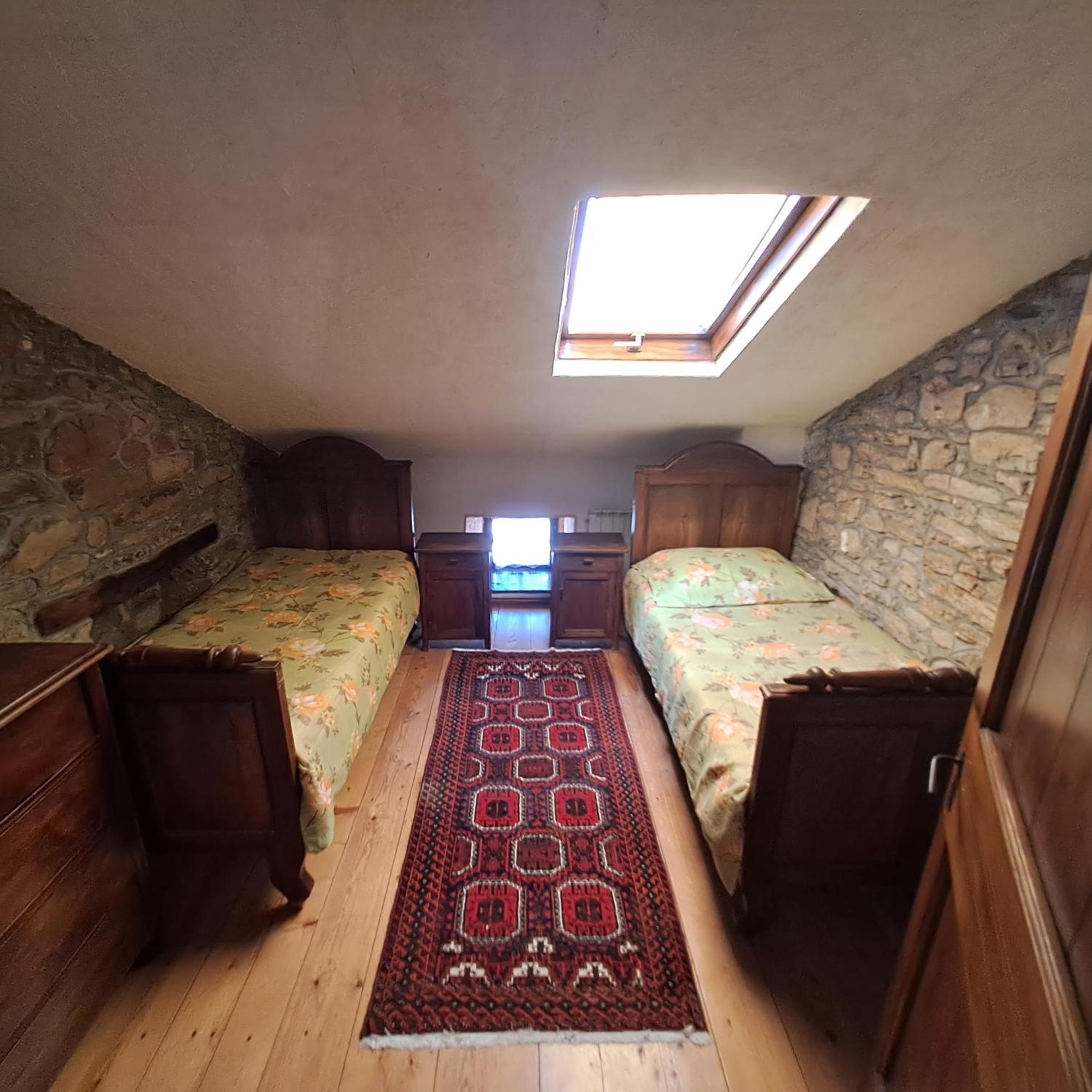 Villa photo 2