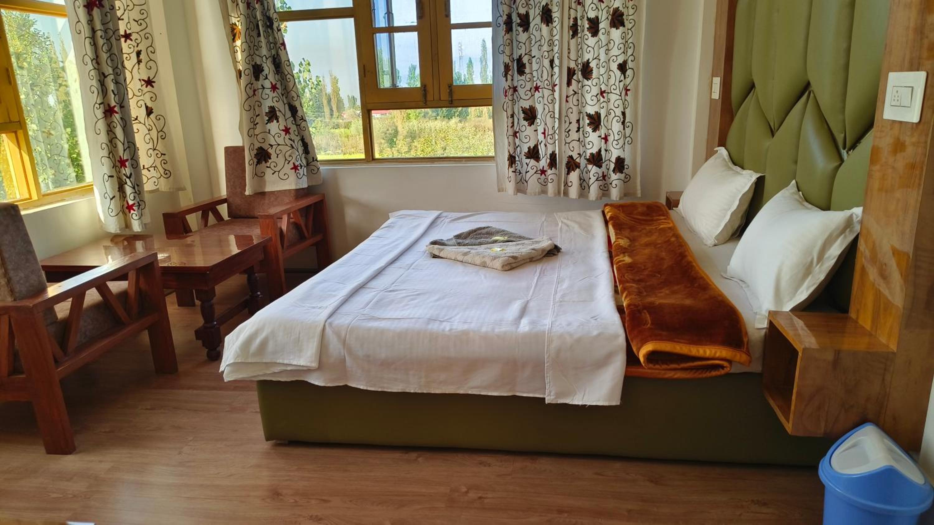 Deluxe Double Room - Photo 8