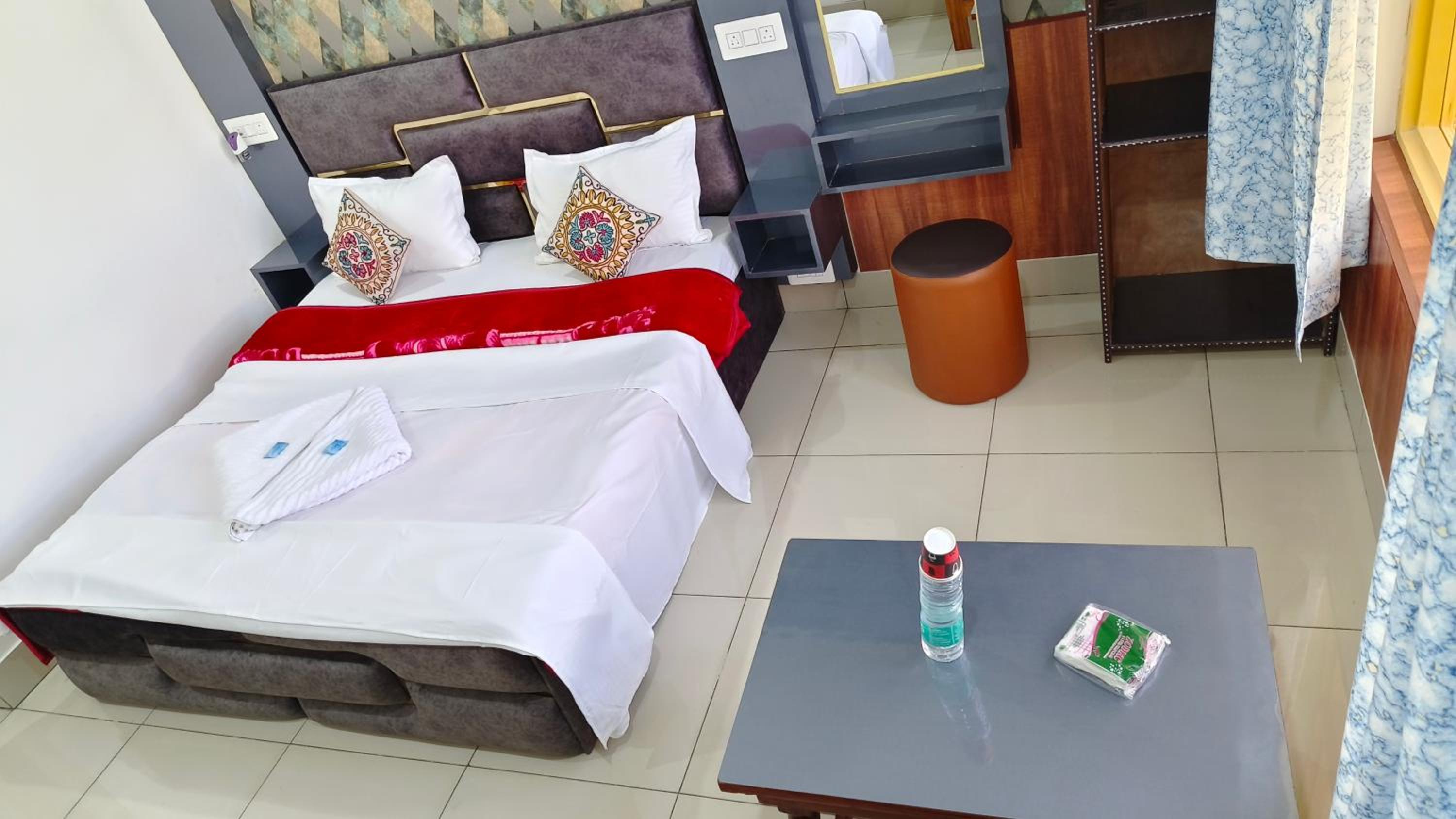 Deluxe Double Room - Photo 7