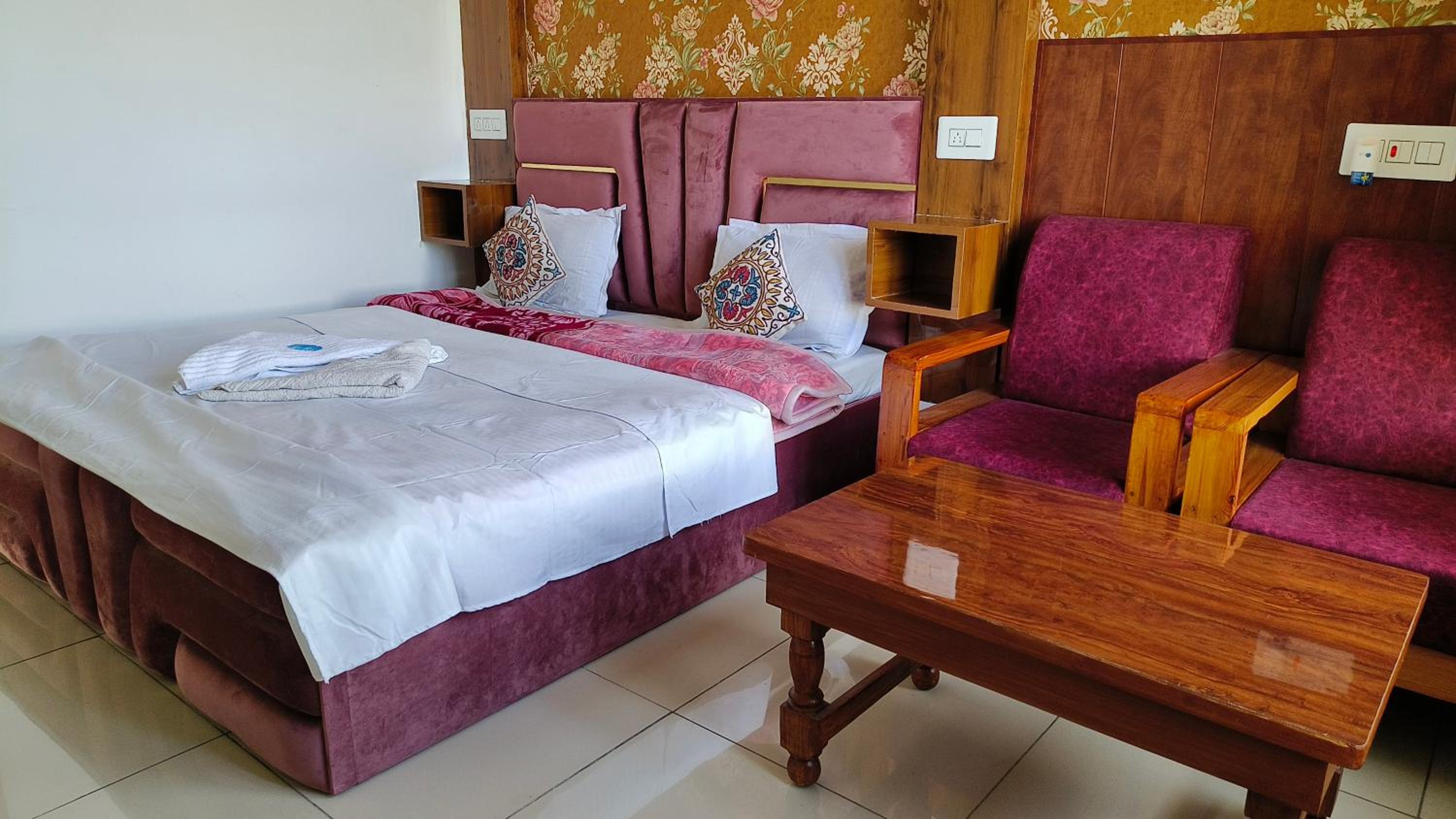 Deluxe Double Room - Photo 6