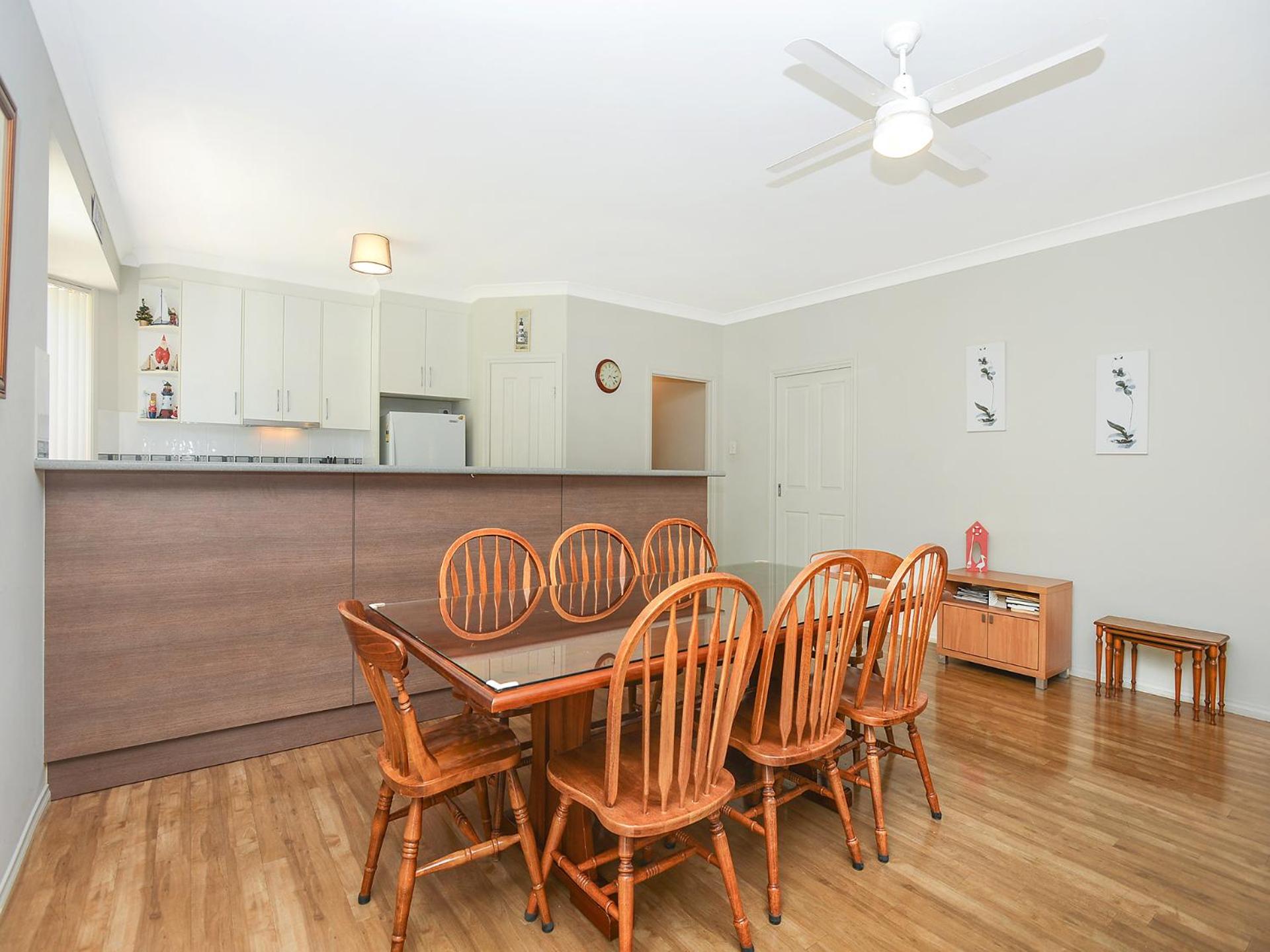 Four-Bedroom House photo 2
