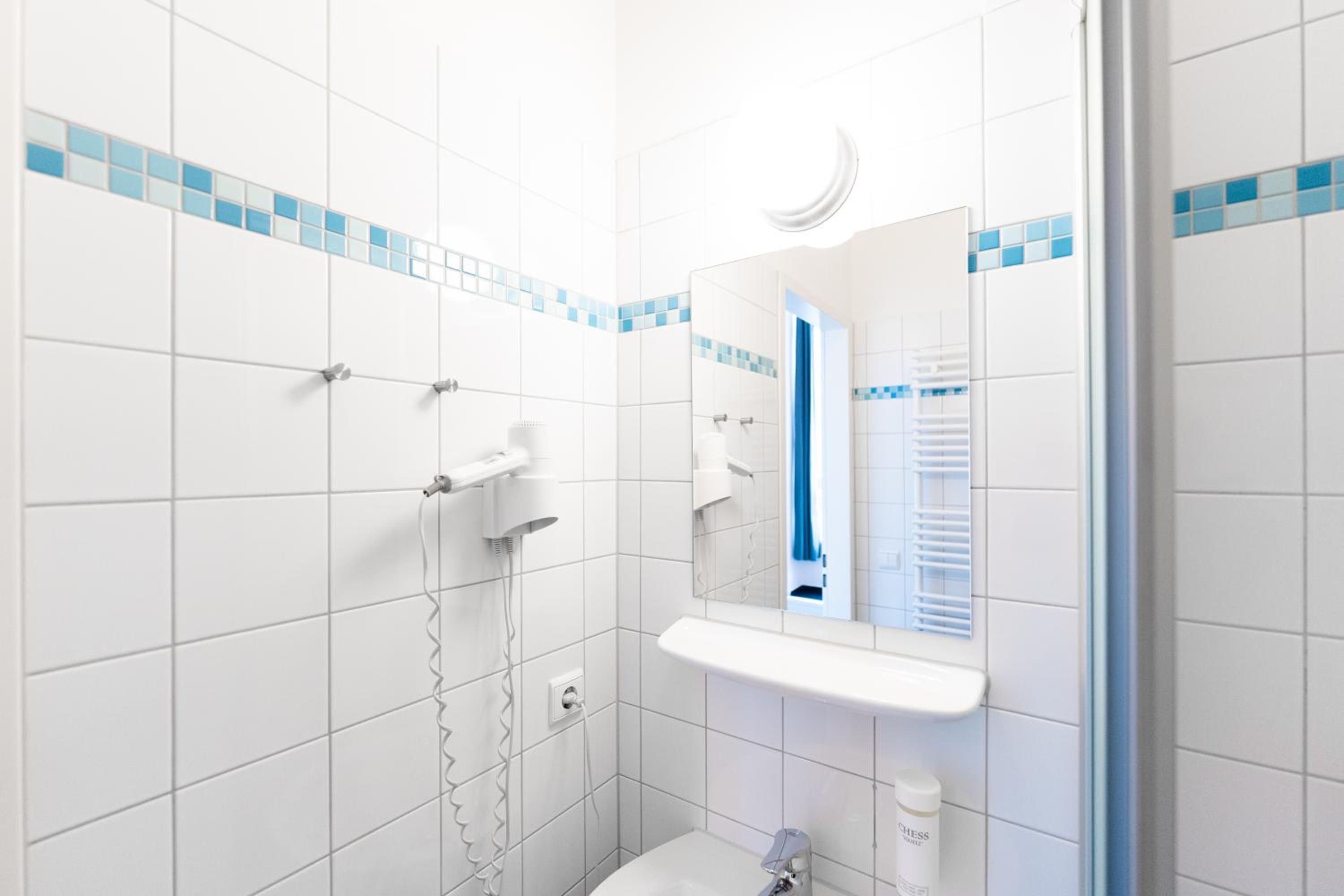 Double or Twin Room photo 2